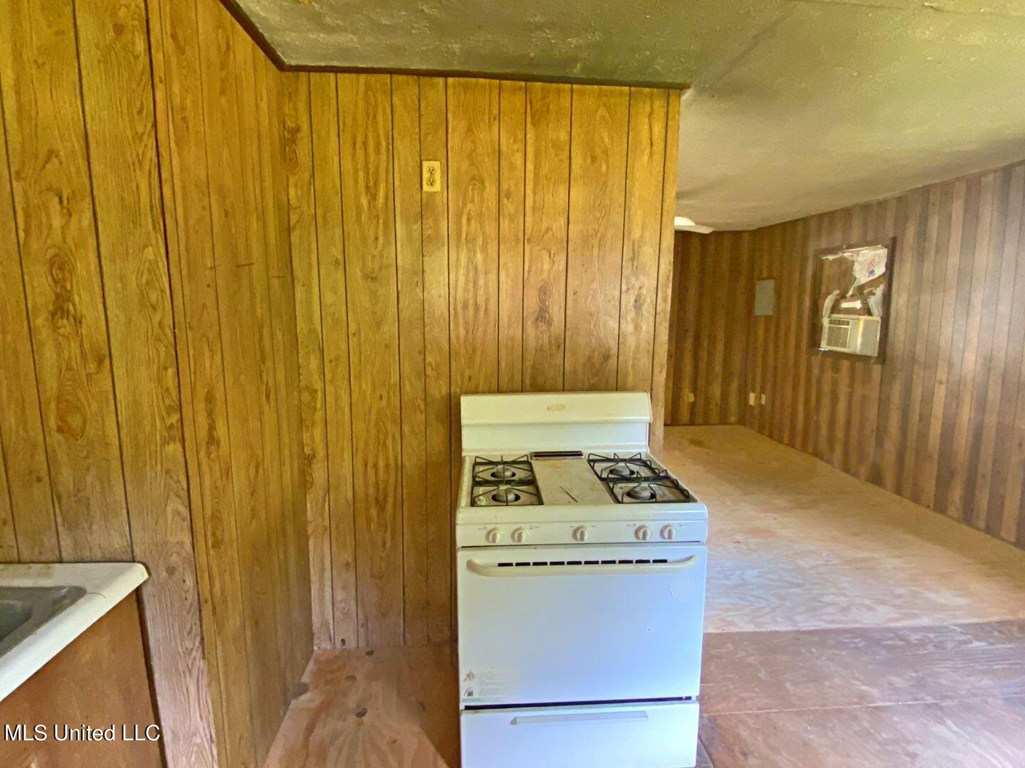 2825 Attala Road Property Photo 6