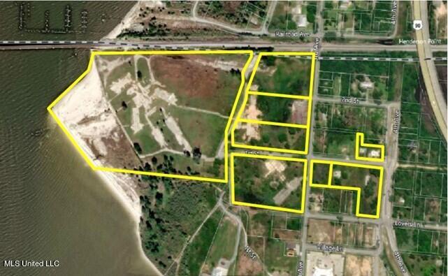 34 Acres Henderson Point Property Photo 1