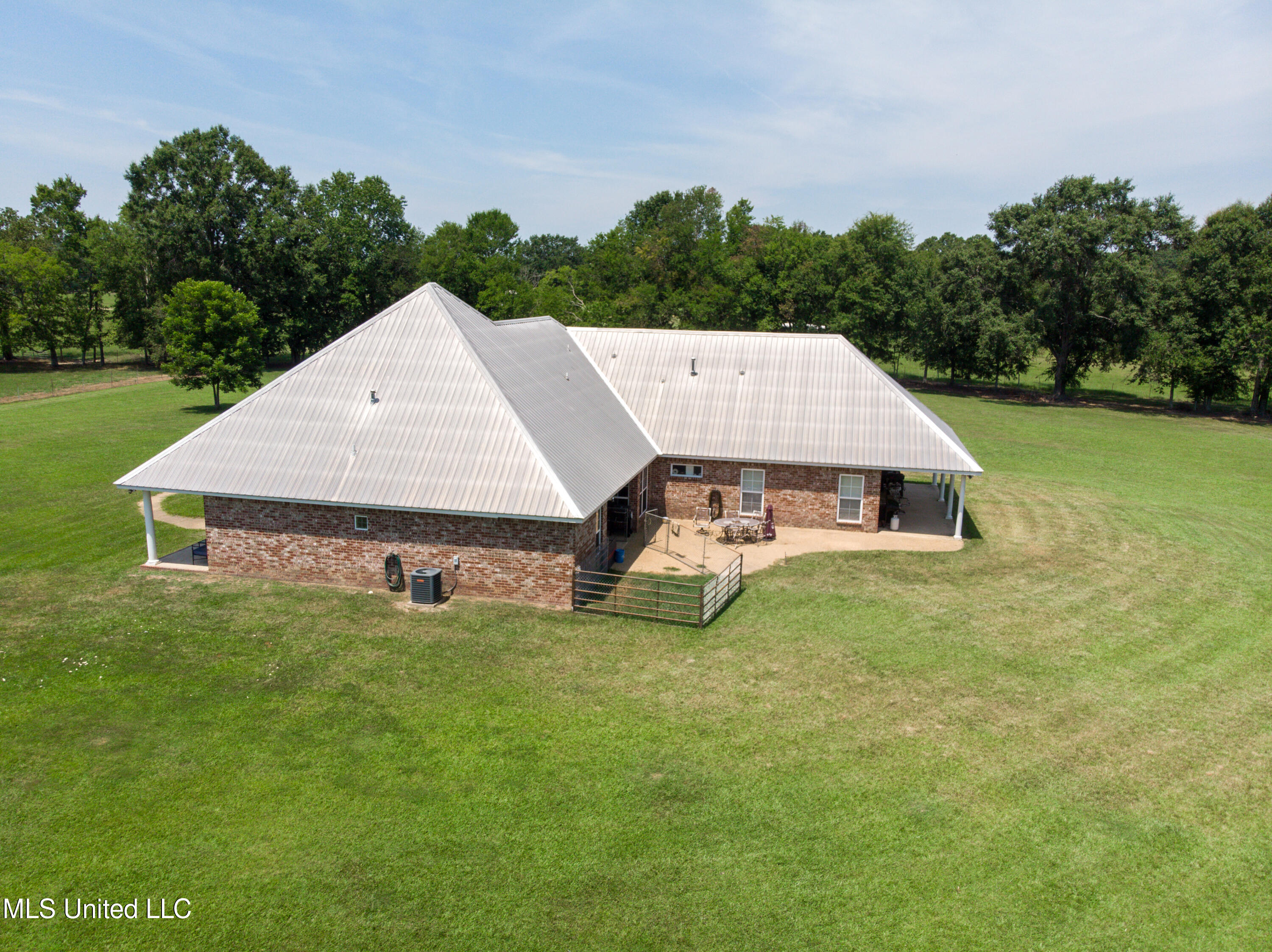 3148 Volley Campbell Road Property Photo 8