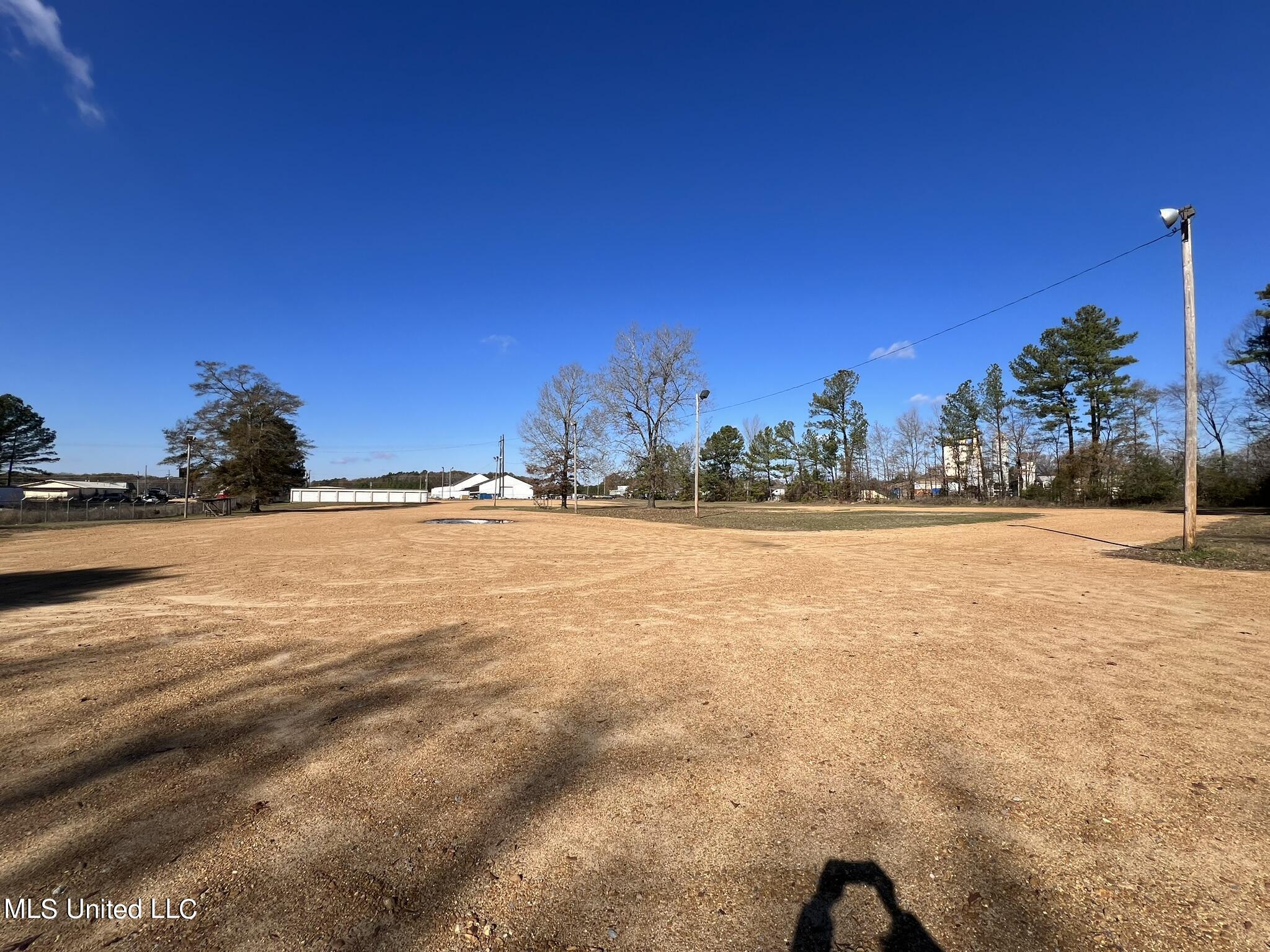 6022 I-55 South Property Photo 39