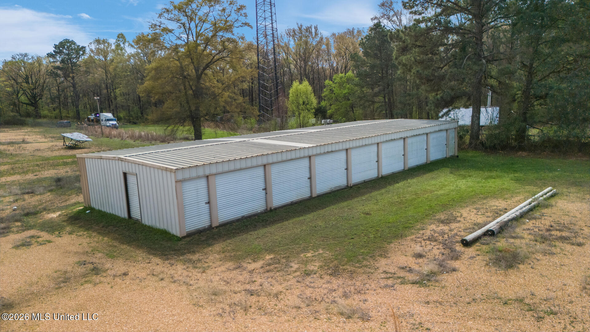 6022 I-55 South Property Photo 47