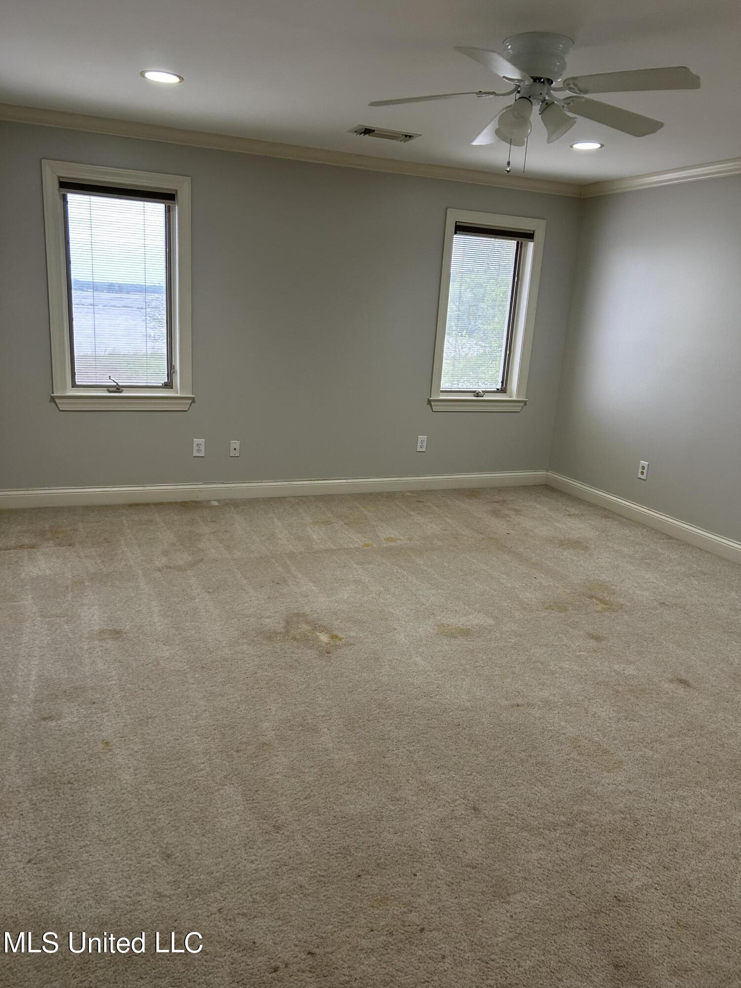 120 Lake Harbour Point Property Photo 21