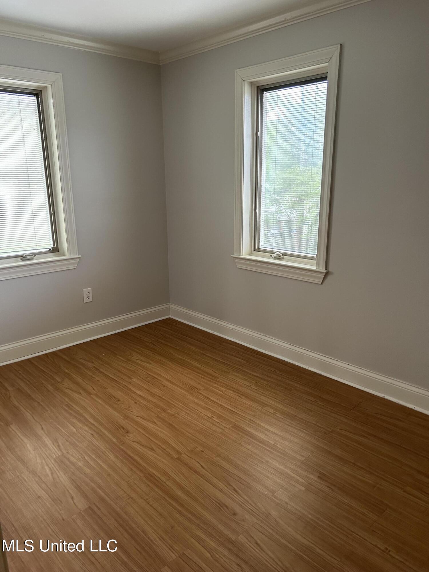 120 Lake Harbour Point Property Photo 23