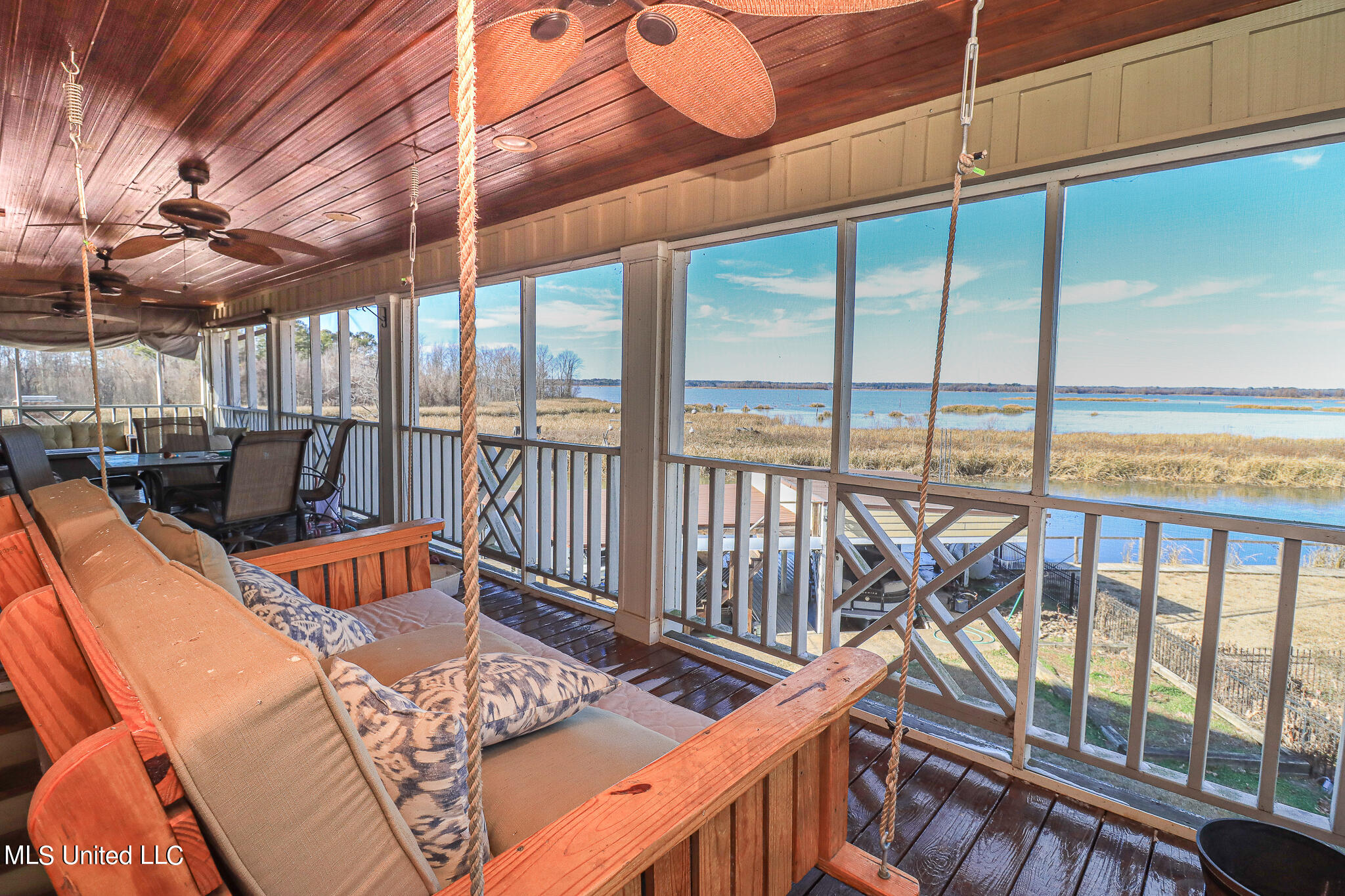120 Lake Harbour Point Property Photo 43