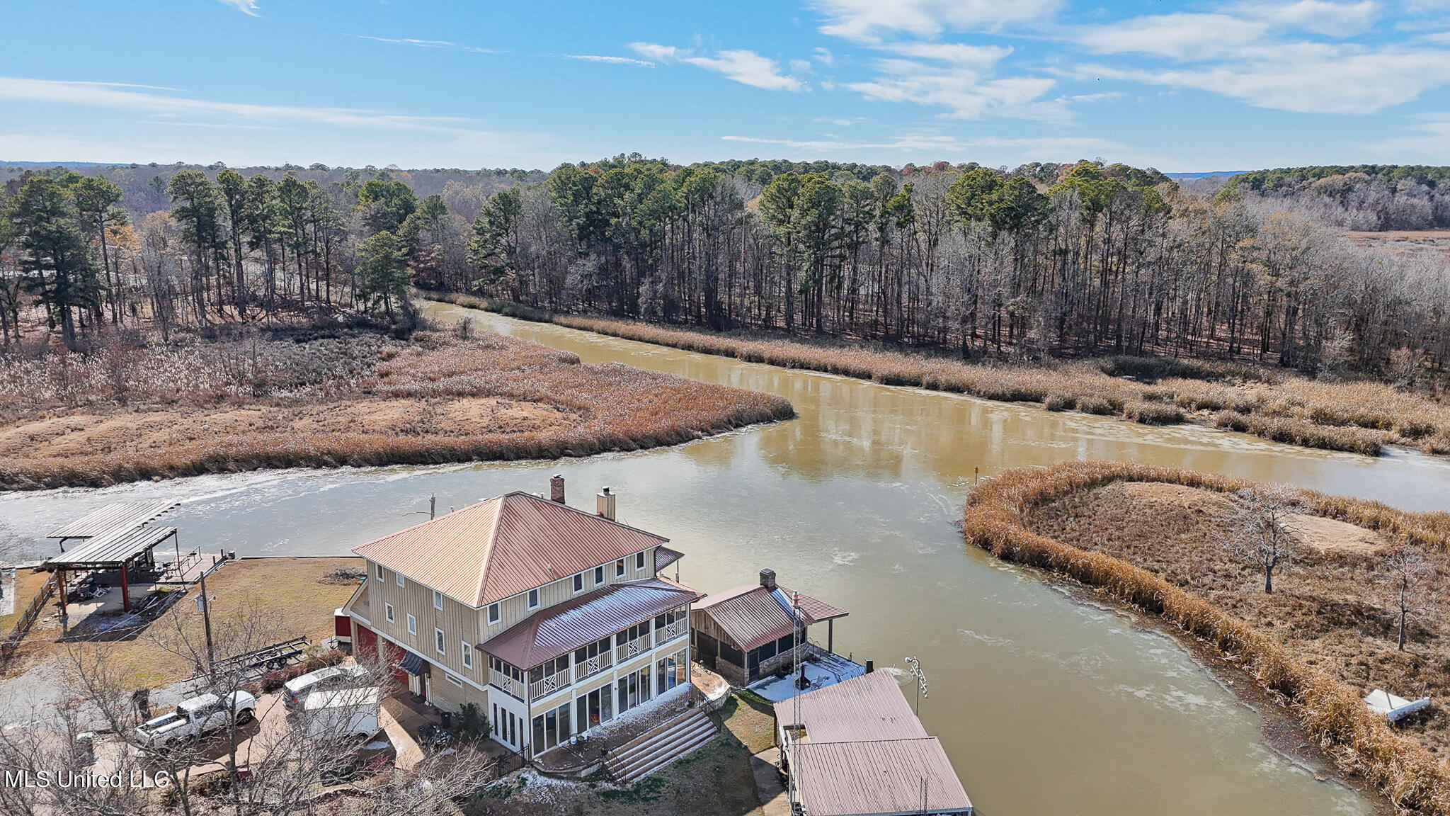 120 Lake Harbour Point Property Photo 49