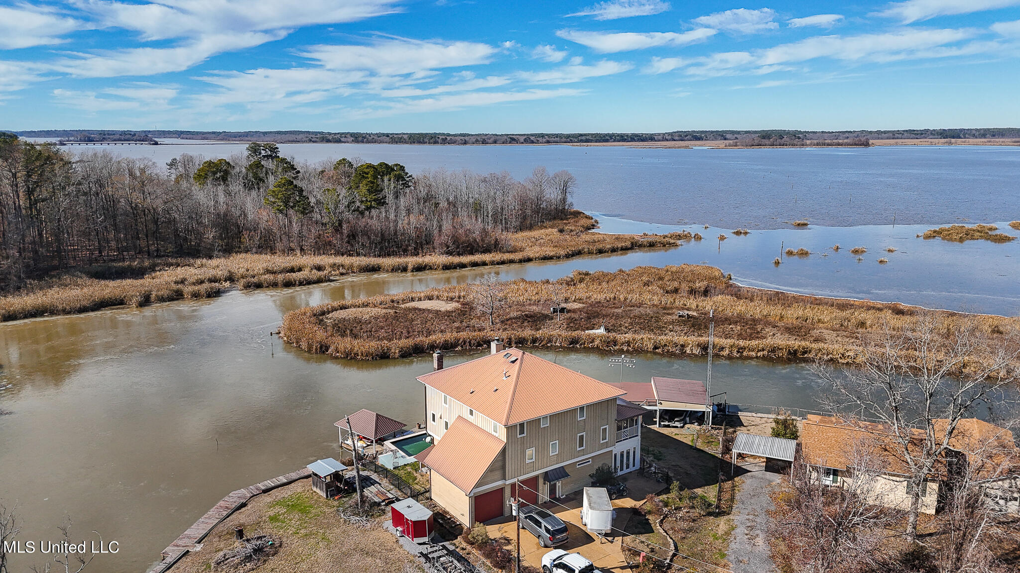 120 Lake Harbour Point Property Photo 51