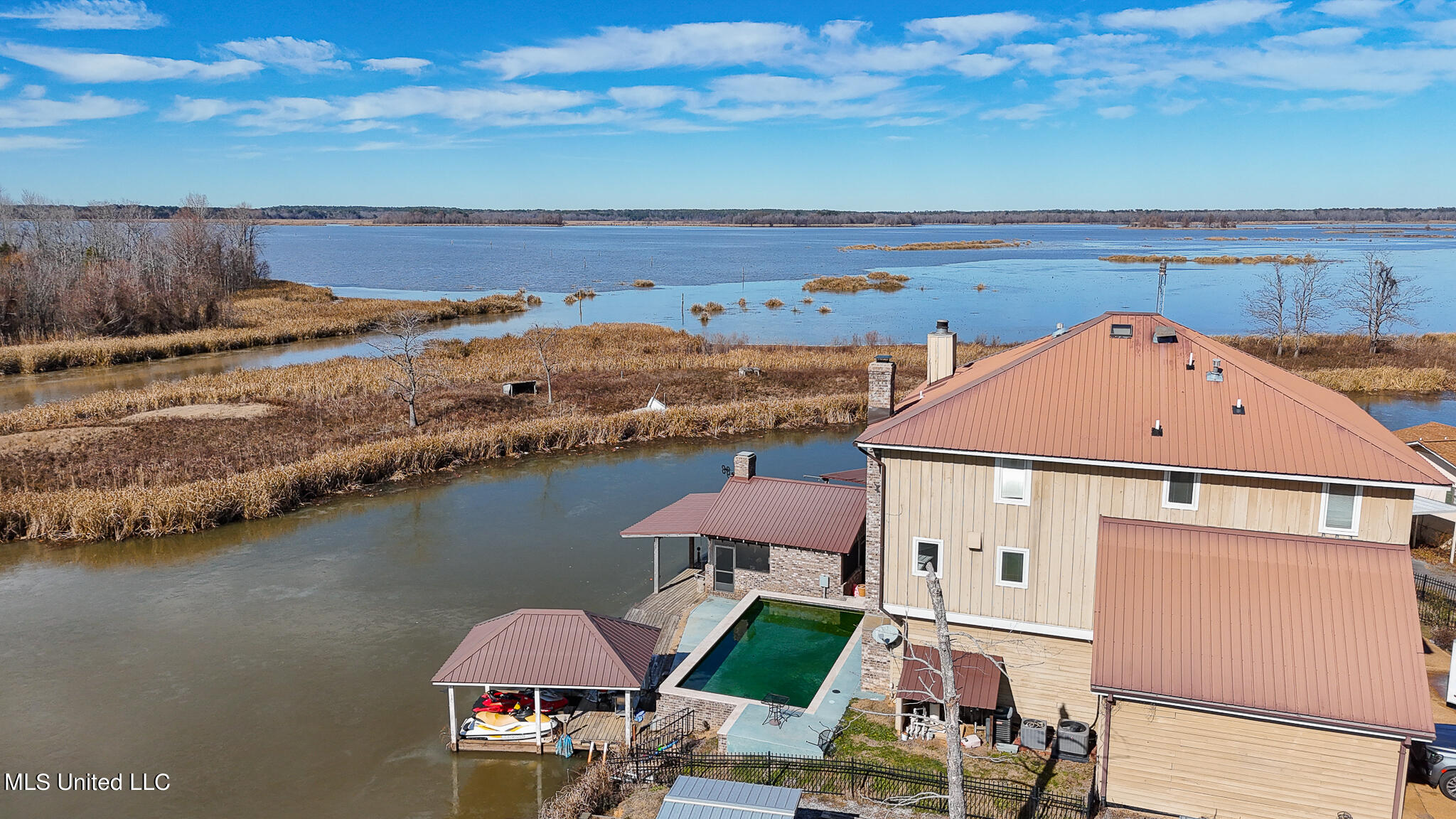120 Lake Harbour Point Property Photo 52