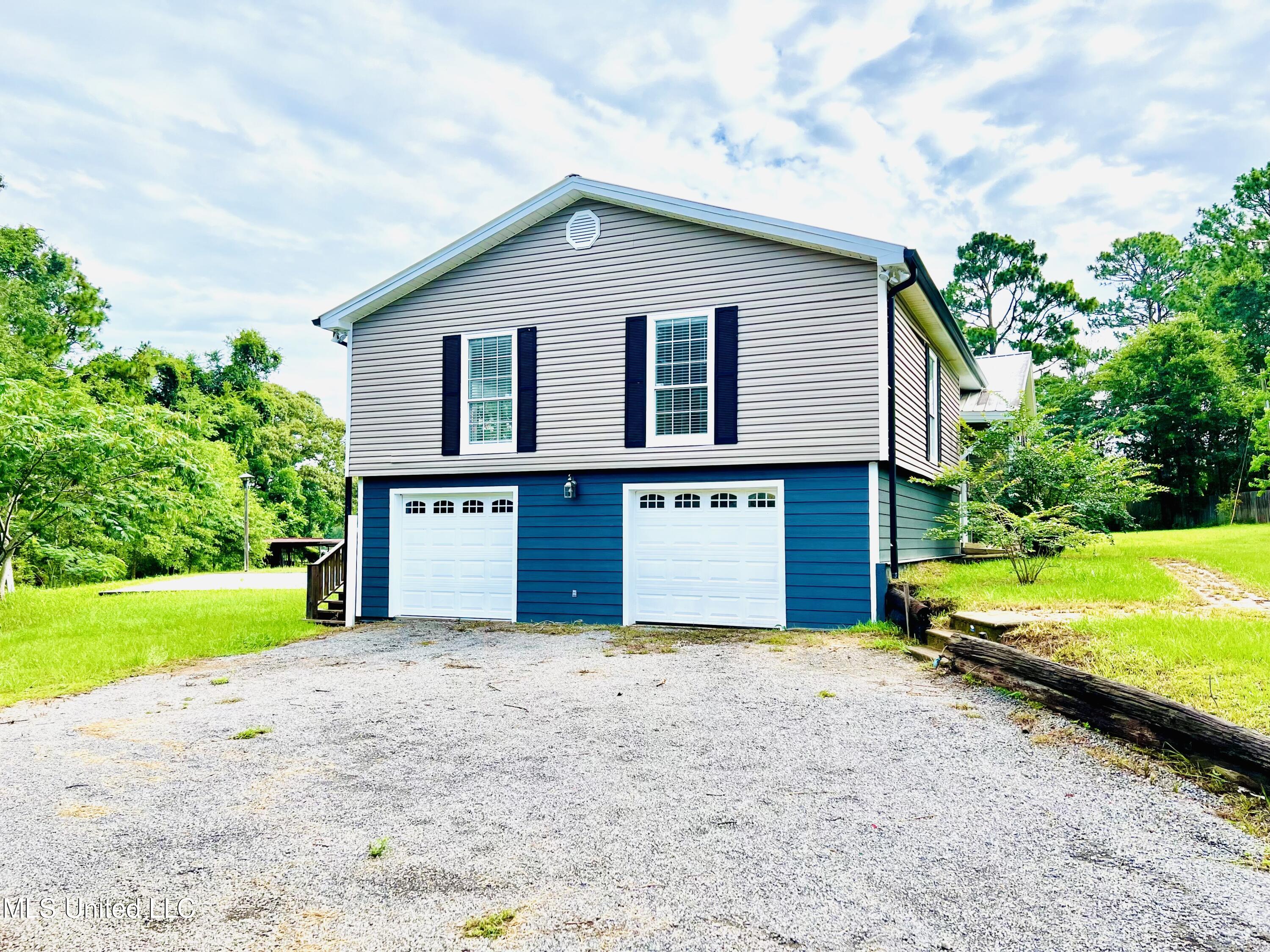 145 Quail Run Road Property Photo 2