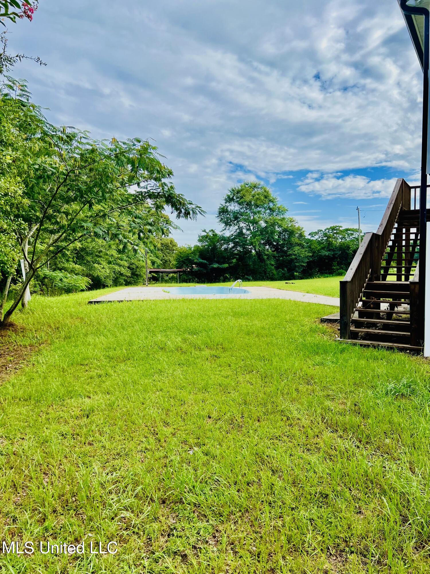 145 Quail Run Road Property Photo 3