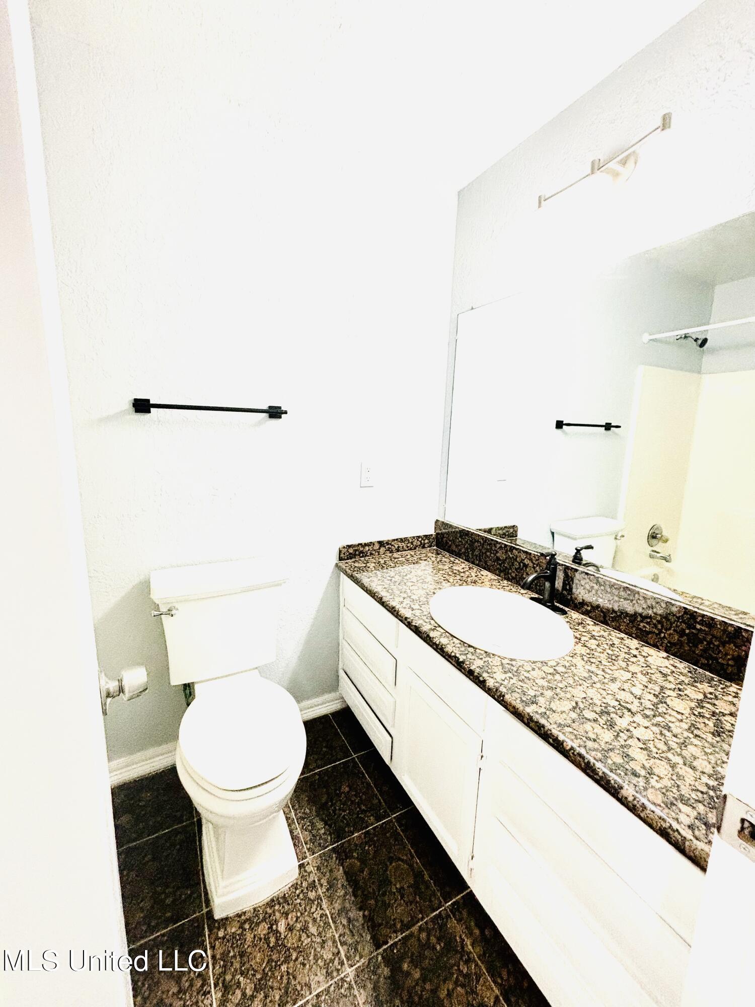 145 Quail Run Road Property Photo 17