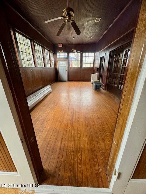 4230 Robinson Avenue Property Photo 10