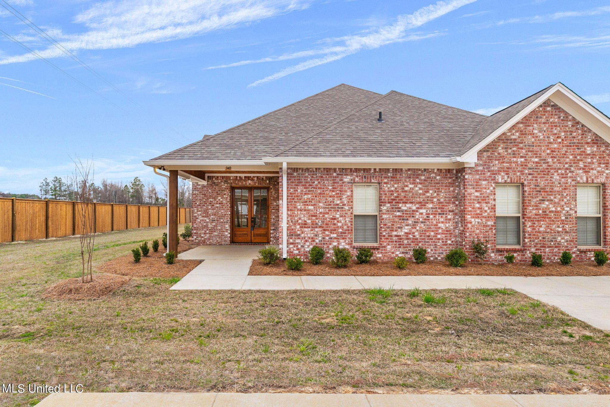 420 Freedom Ring Drive Property Photo 2