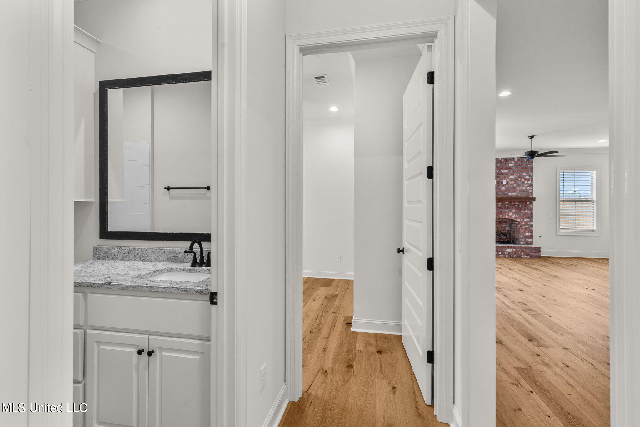 420 Freedom Ring Drive Property Photo 36