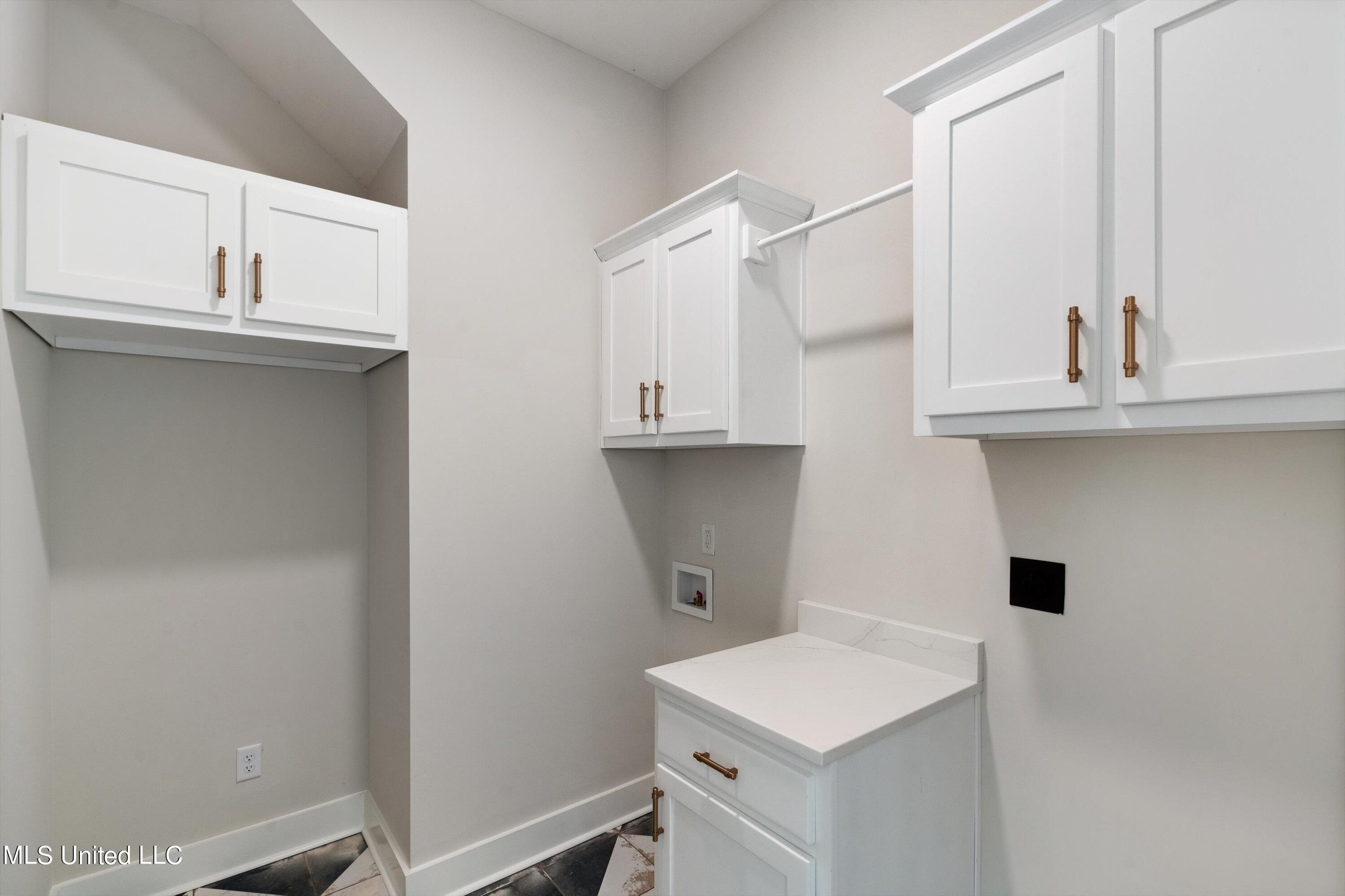 3859 Swan Cove Property Photo 19