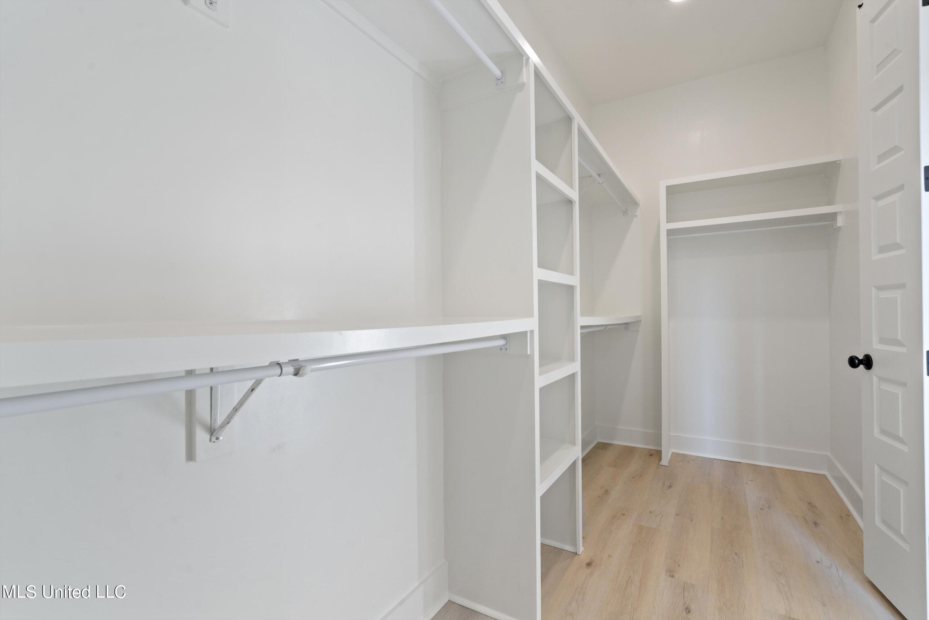 3859 Swan Cove Property Photo 25