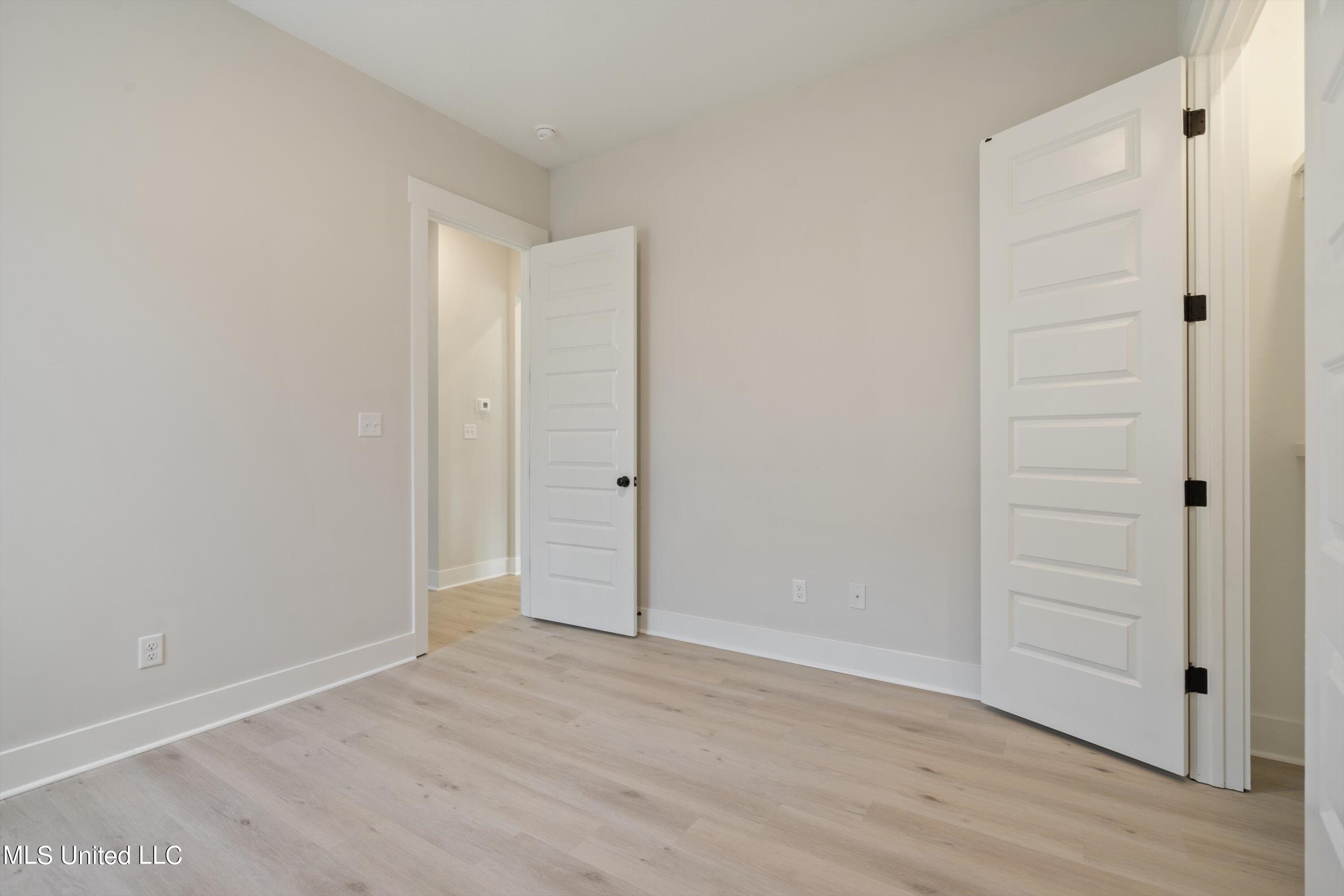 3859 Swan Cove Property Photo 31