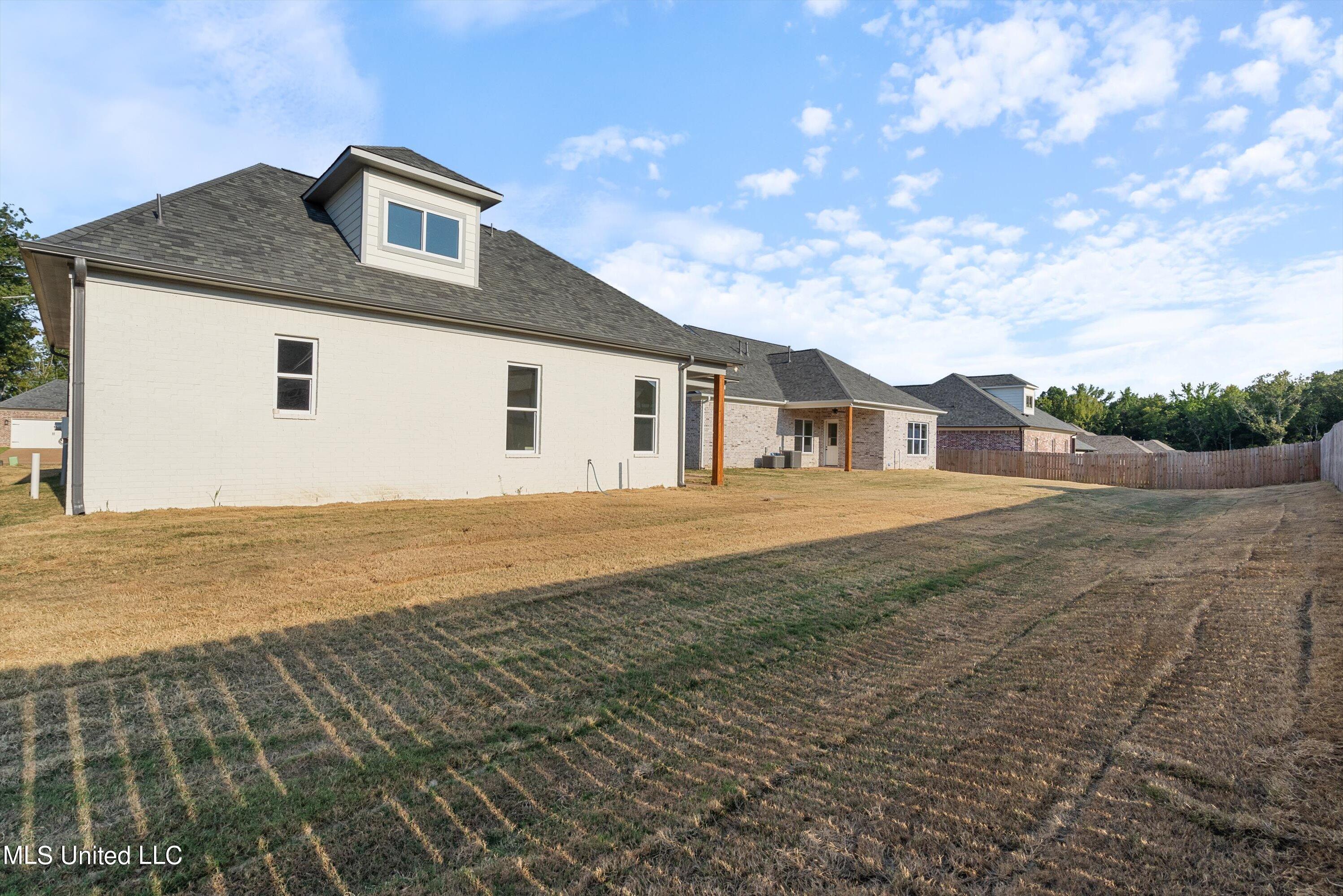 3859 Swan Cove Property Photo 38