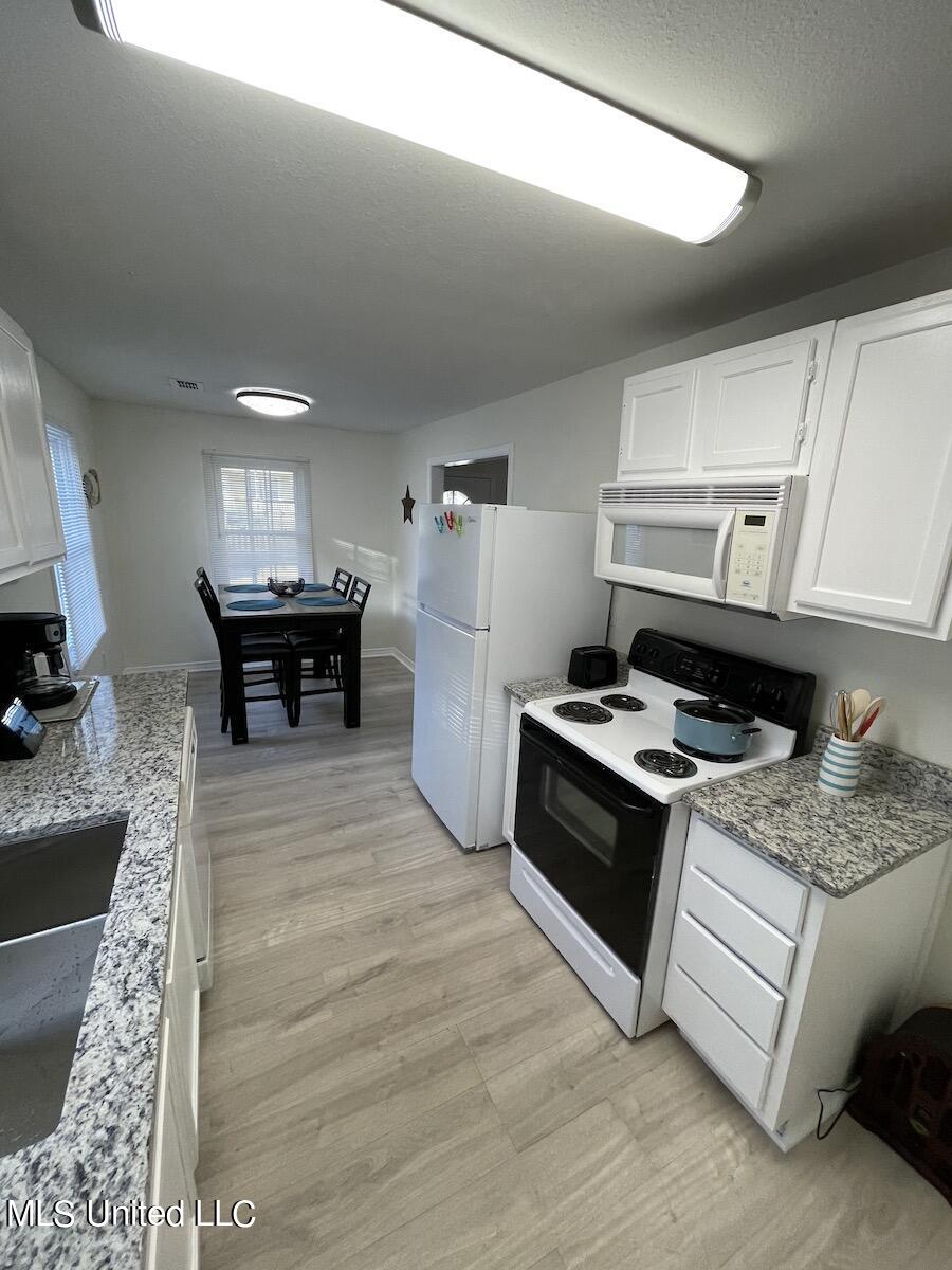 826 Township Road Property Photo 11
