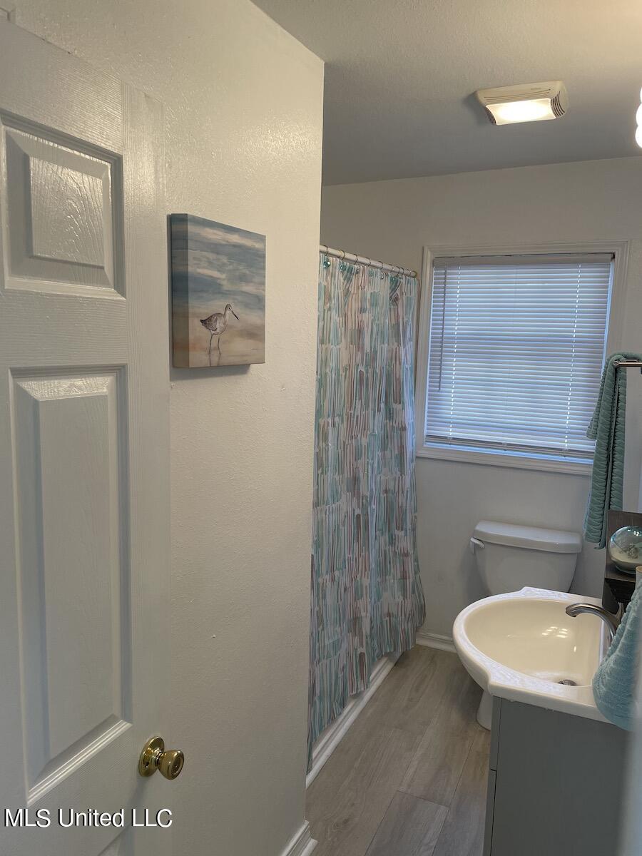 826 Township Road Property Photo 14