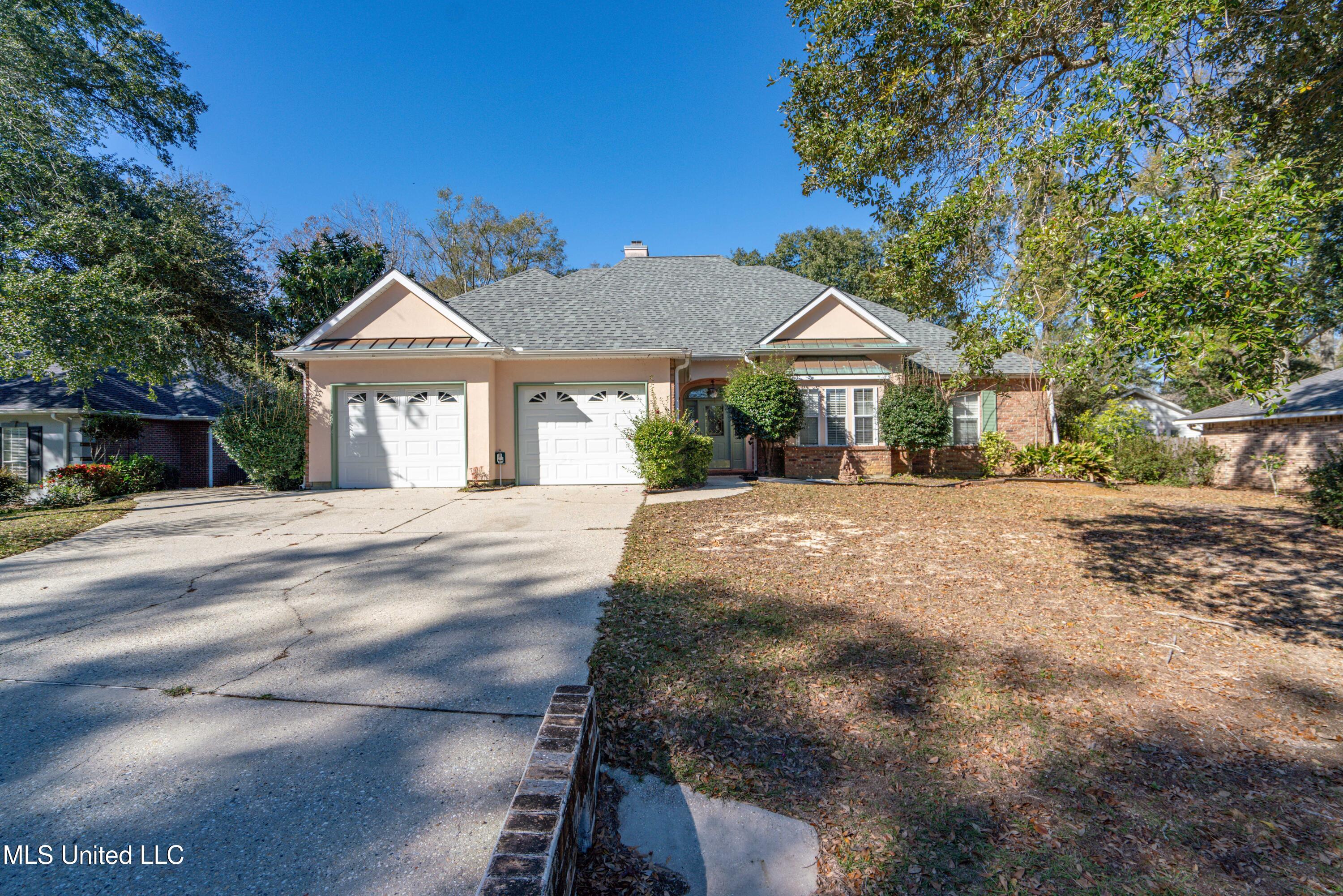 7730 Manini Way Property Photo 1
