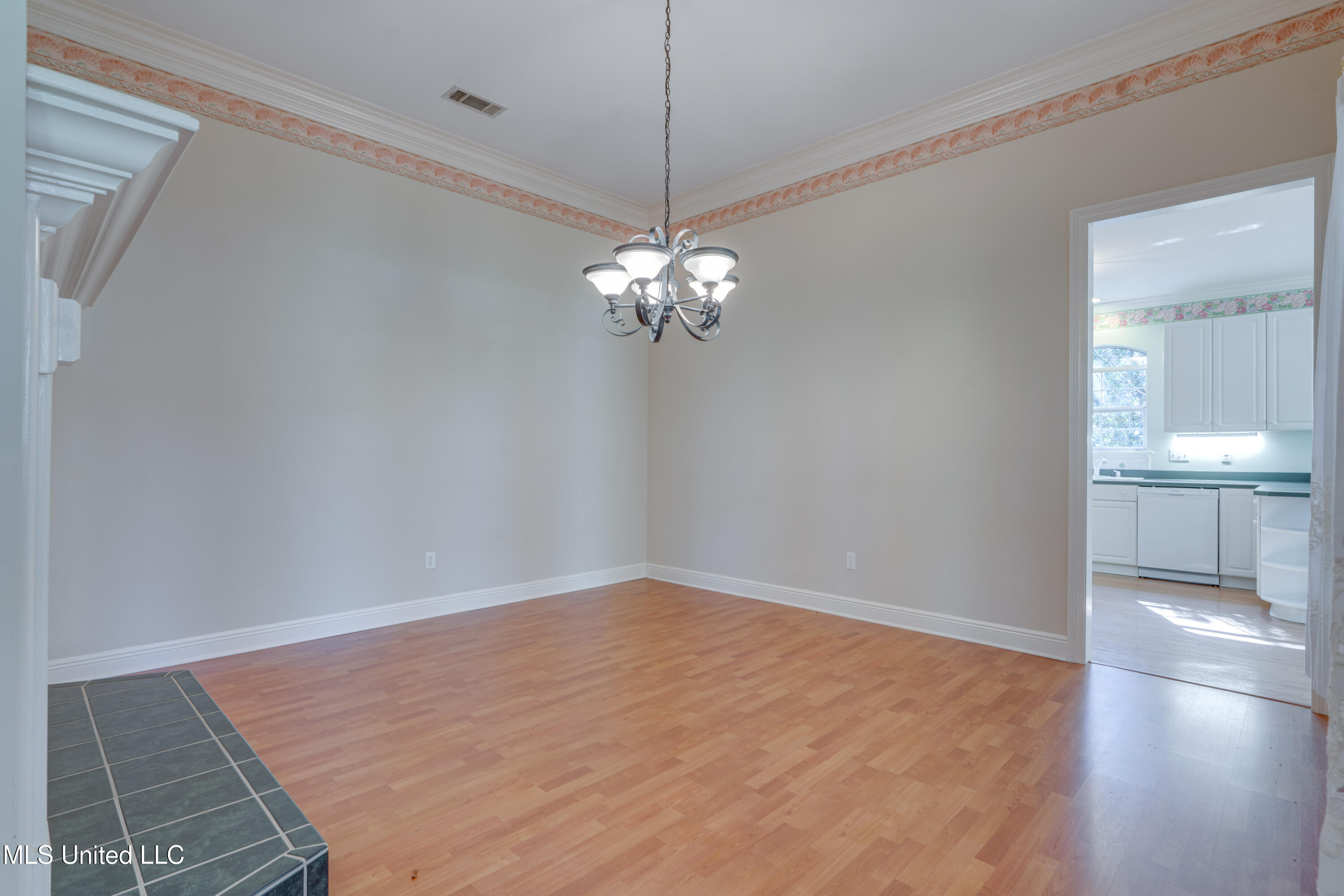 7730 Manini Way Property Photo 17