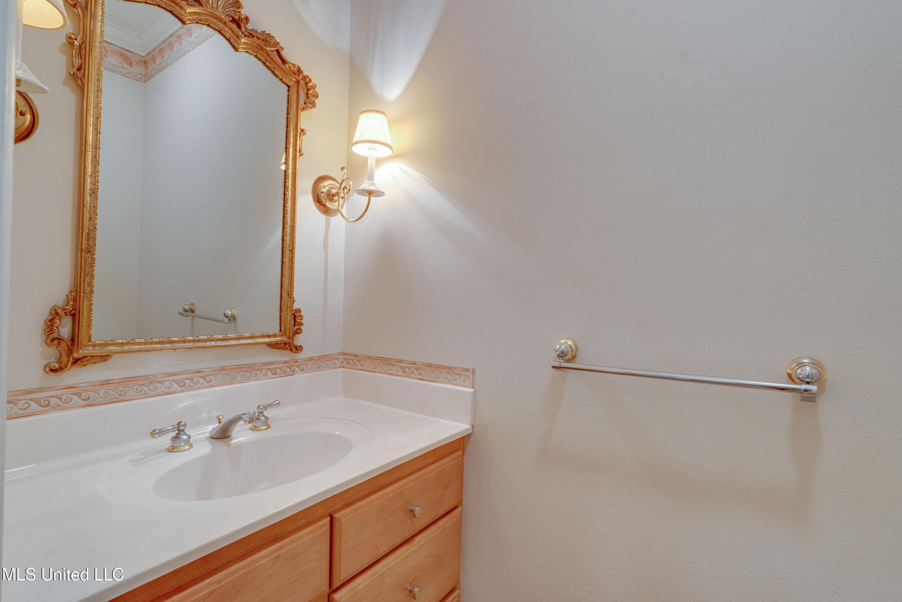 7730 Manini Way Property Photo 18