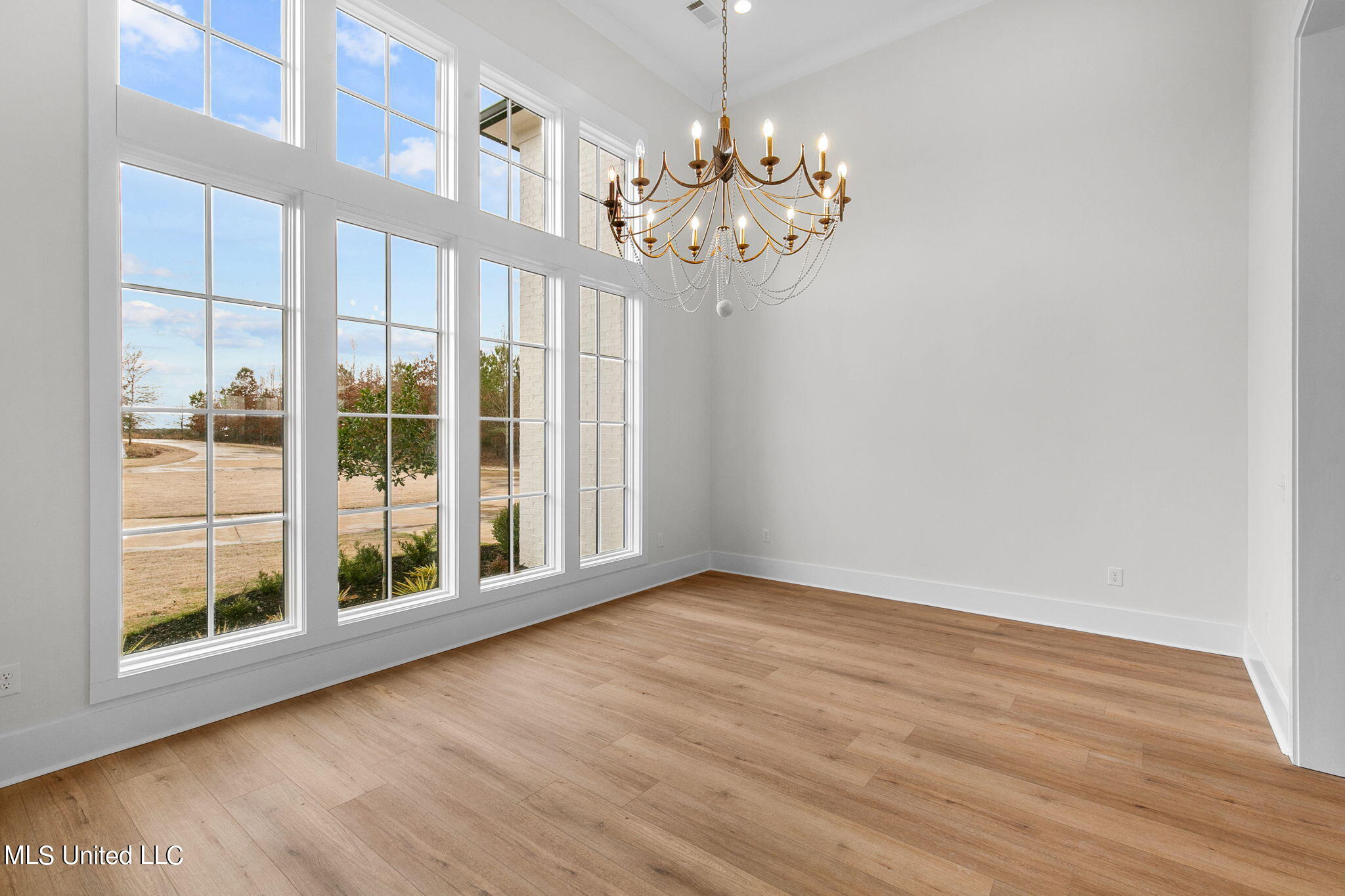 54 Windermere Boulevard Property Photo 19