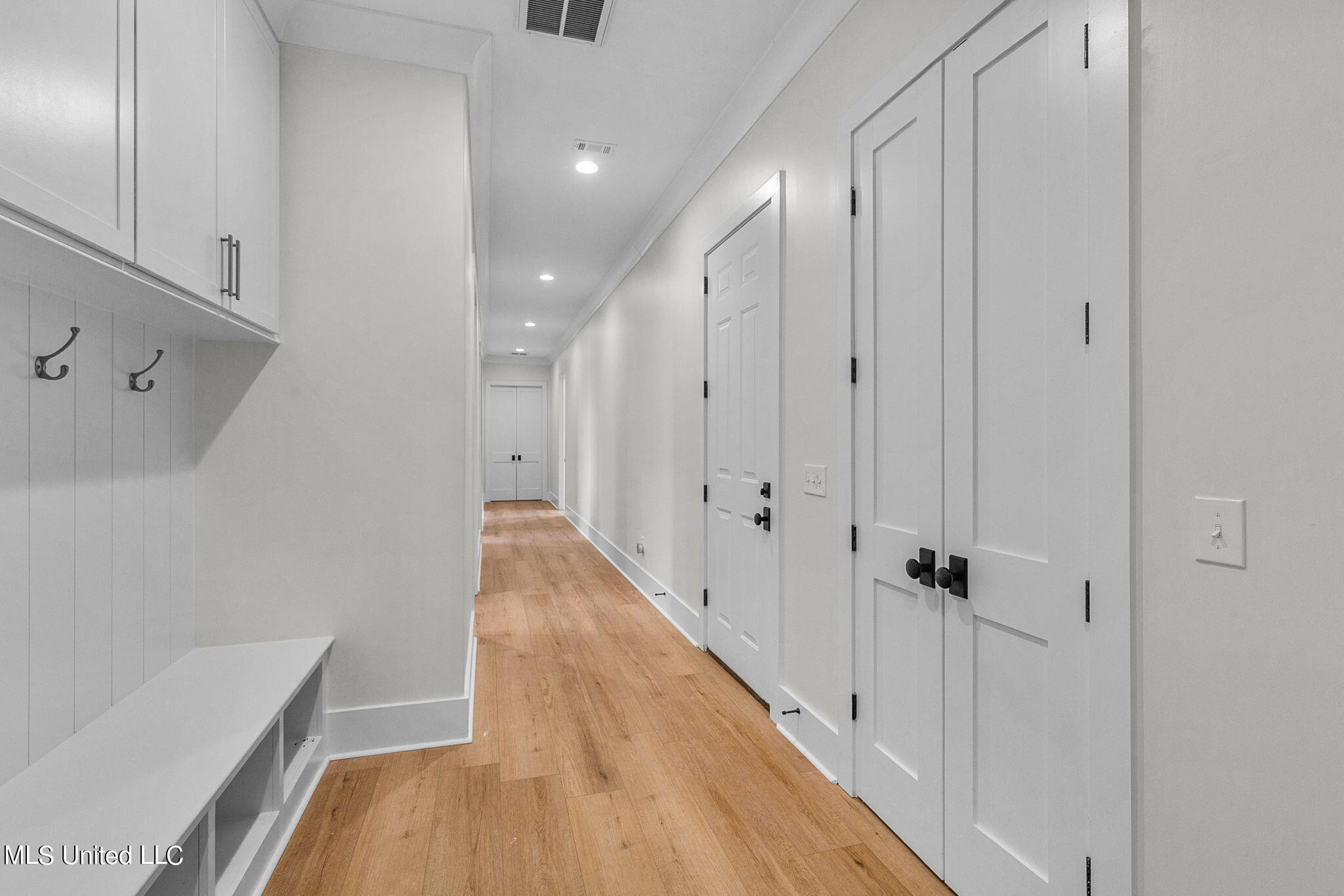 54 Windermere Boulevard Property Photo 45