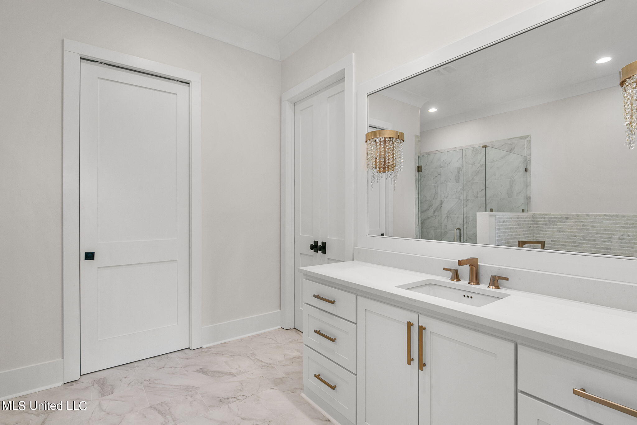 54 Windermere Boulevard Property Photo 76