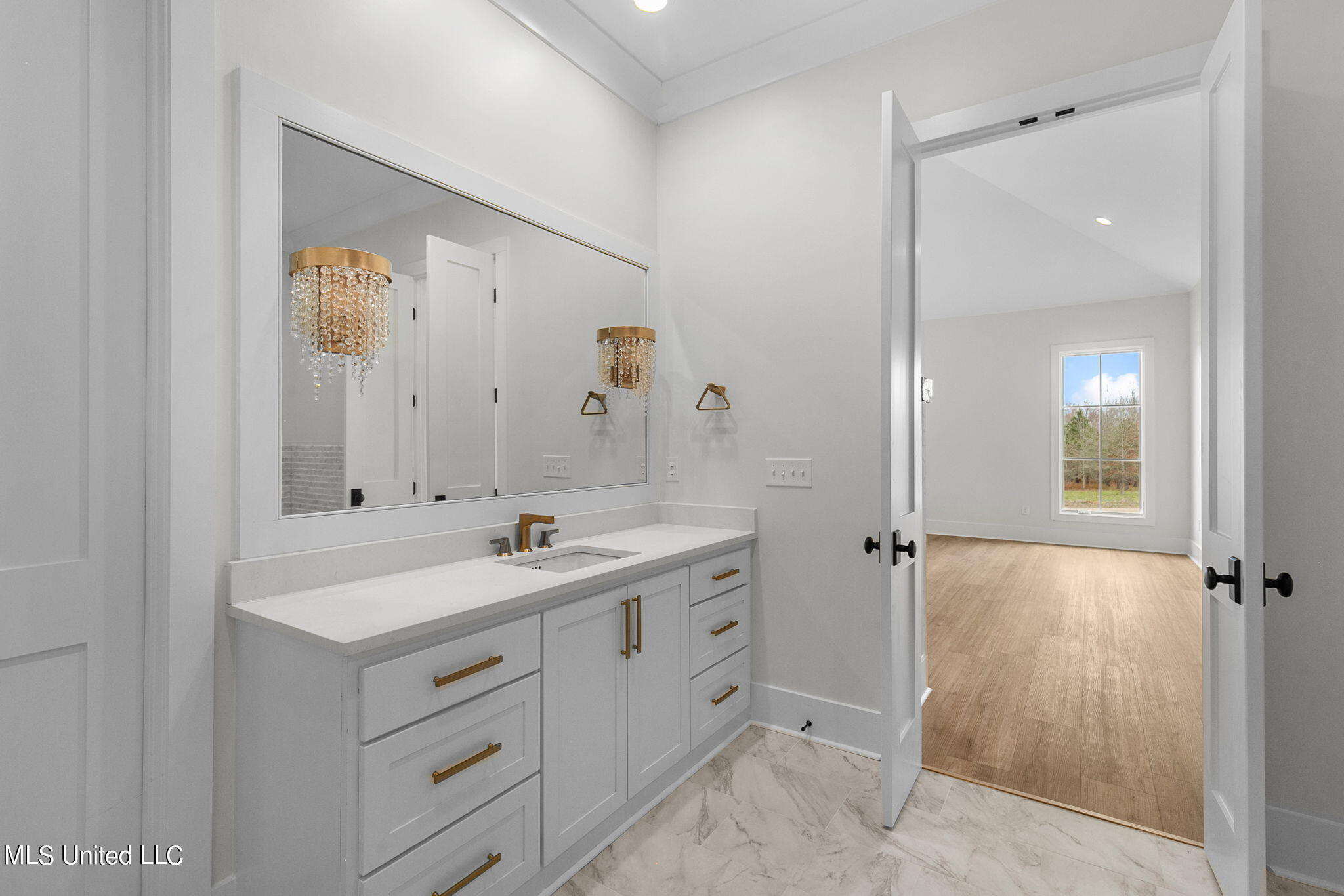 54 Windermere Boulevard Property Photo 79