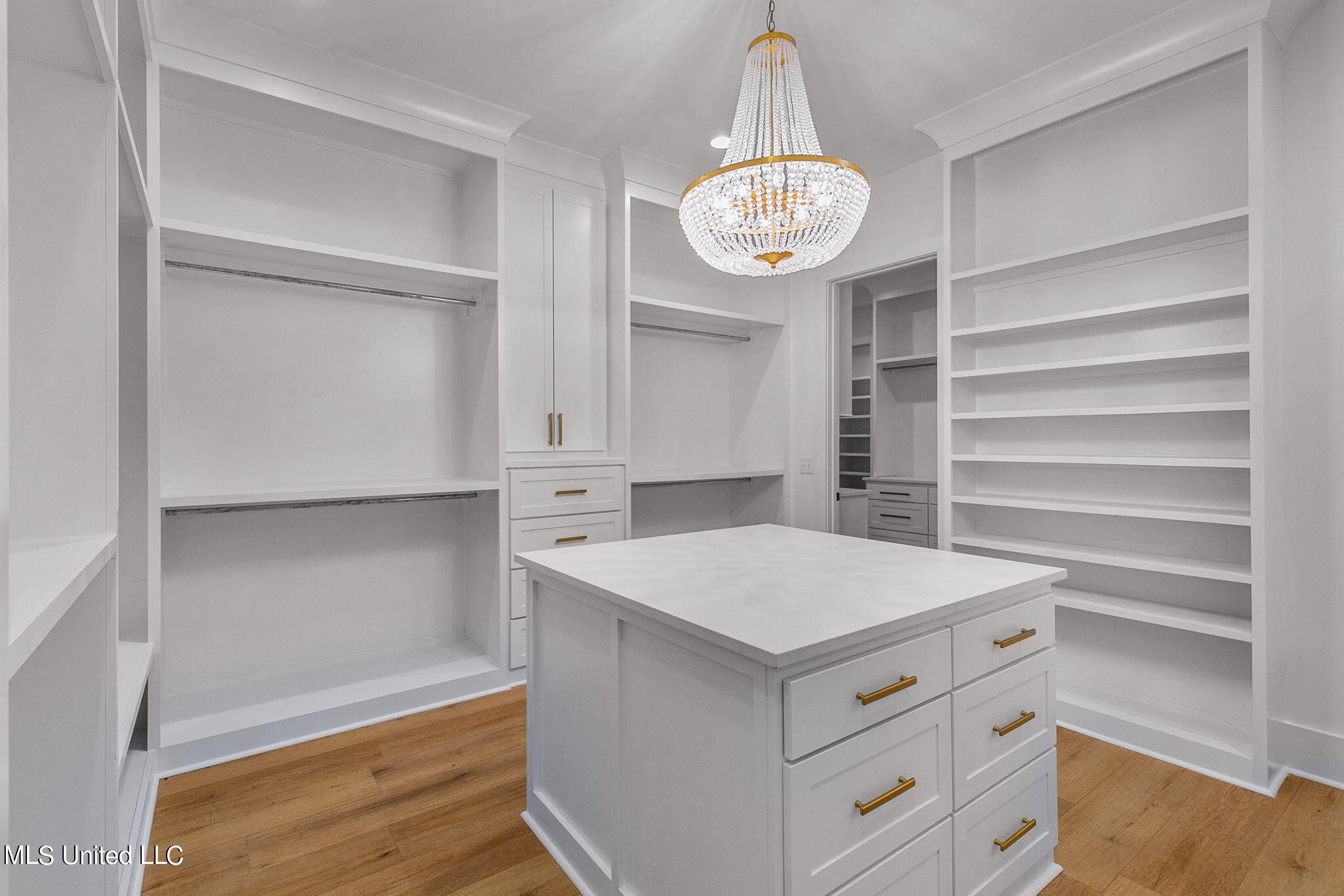 54 Windermere Boulevard Property Photo 82