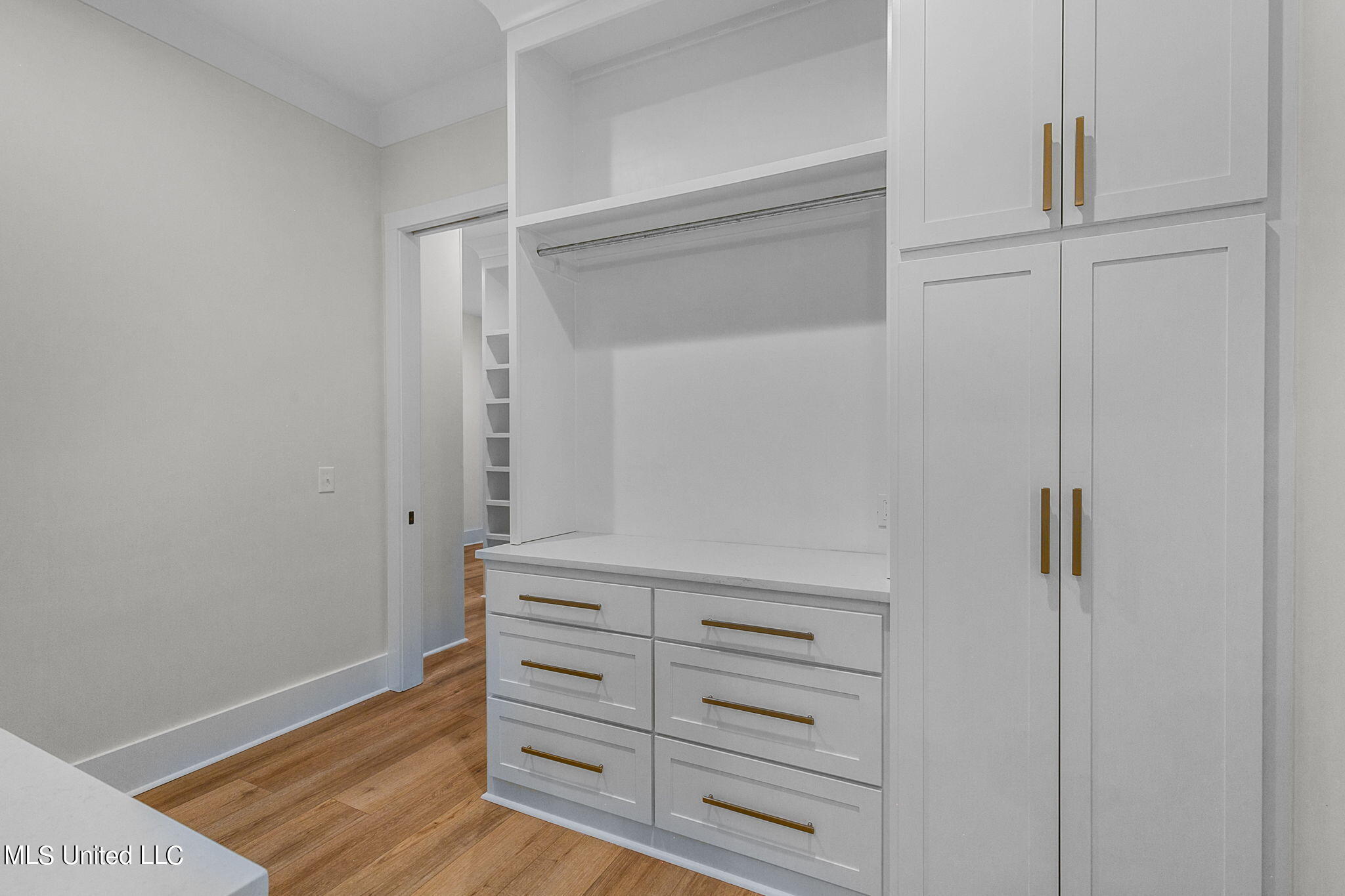 54 Windermere Boulevard Property Photo 85