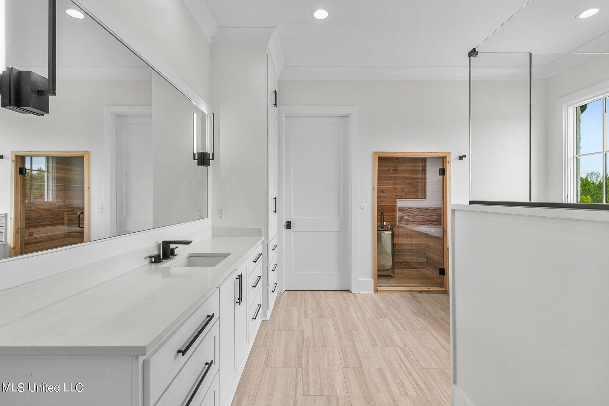 54 Windermere Boulevard Property Photo 90