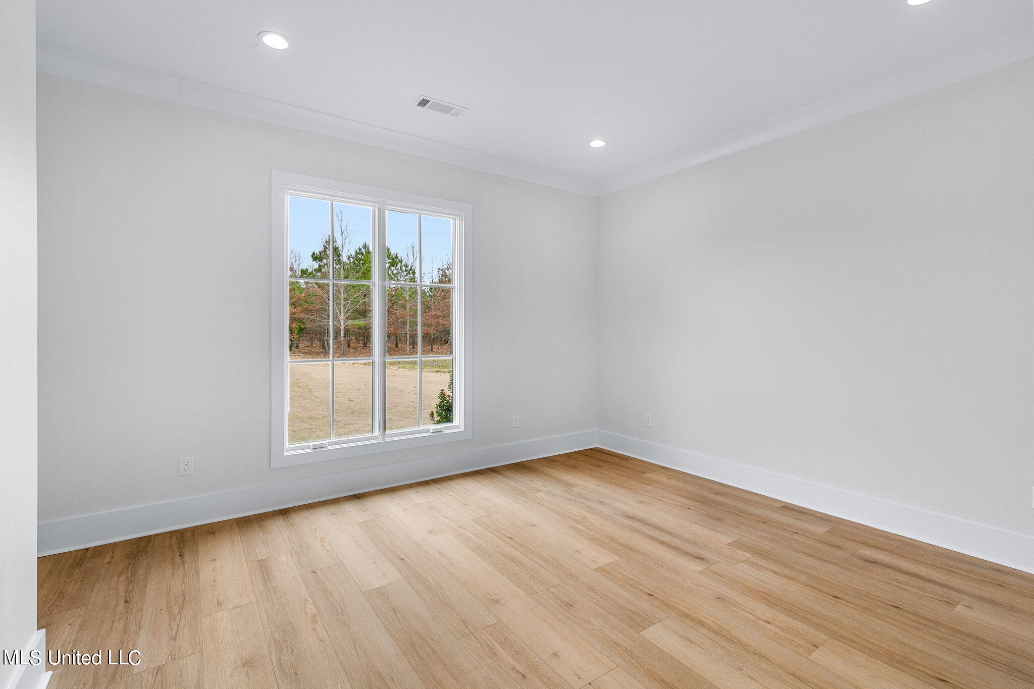 54 Windermere Boulevard Property Photo 99