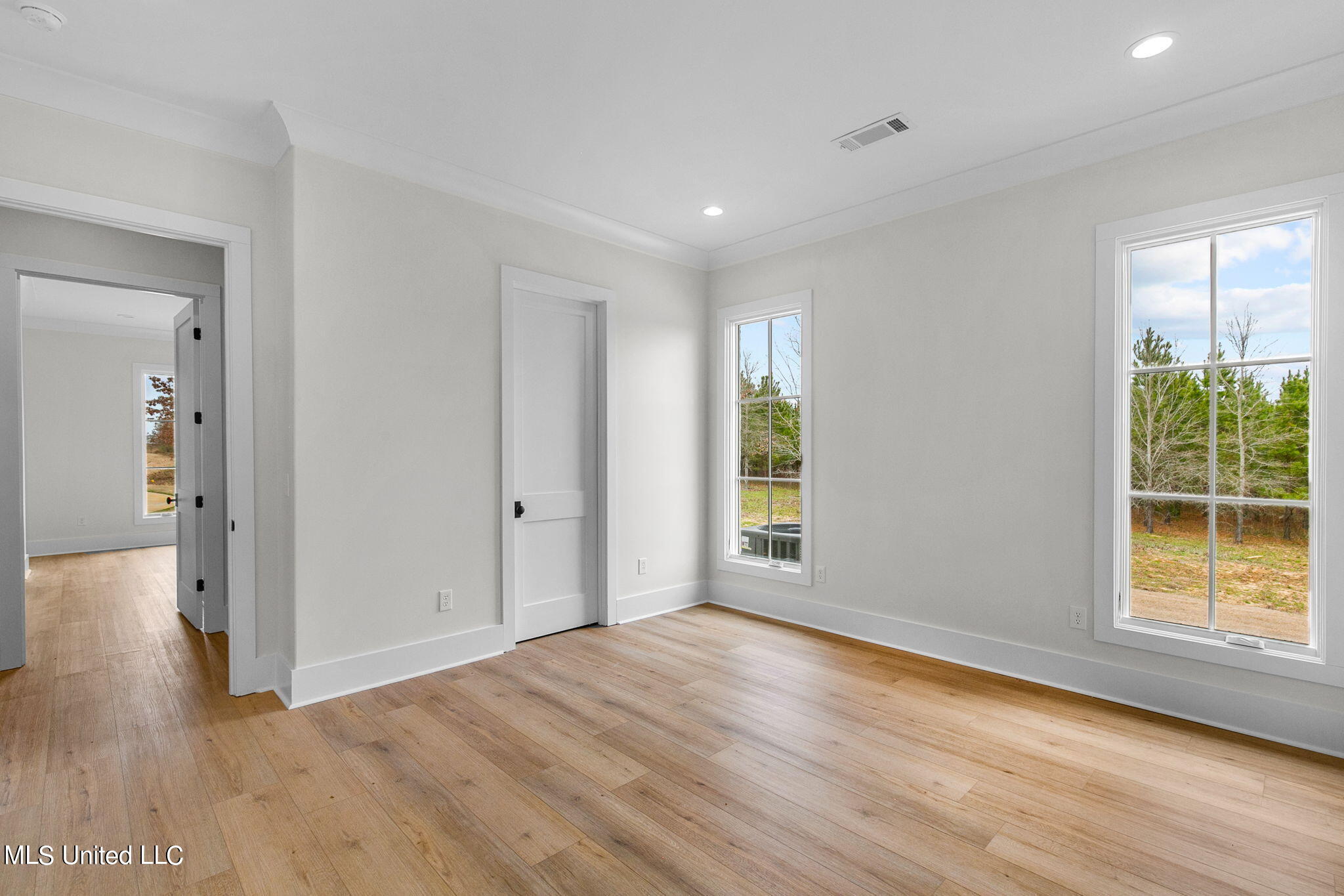 54 Windermere Boulevard Property Photo 103