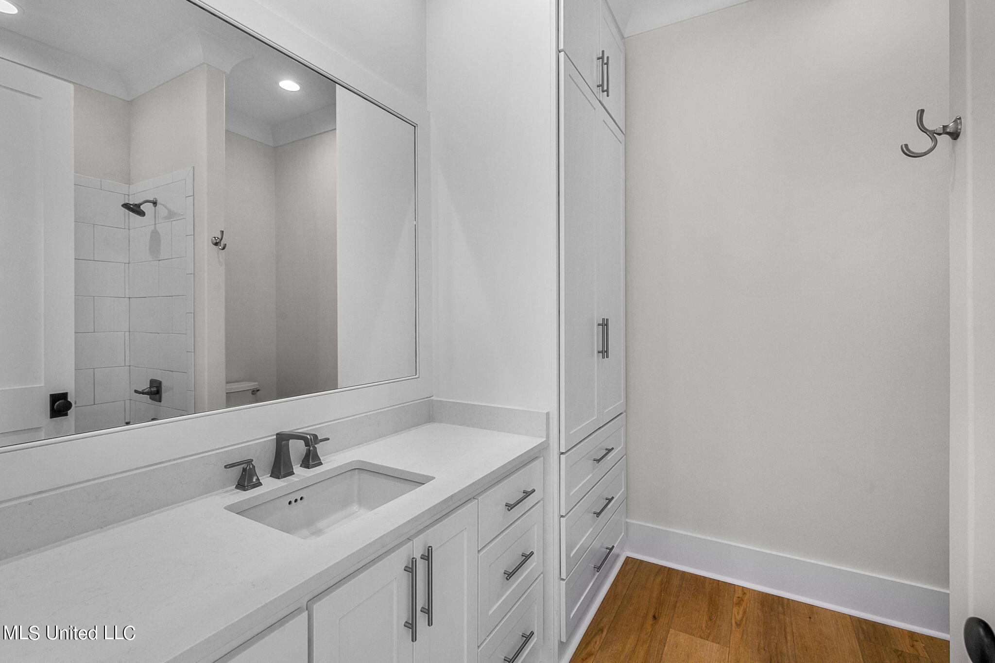 54 Windermere Boulevard Property Photo 104