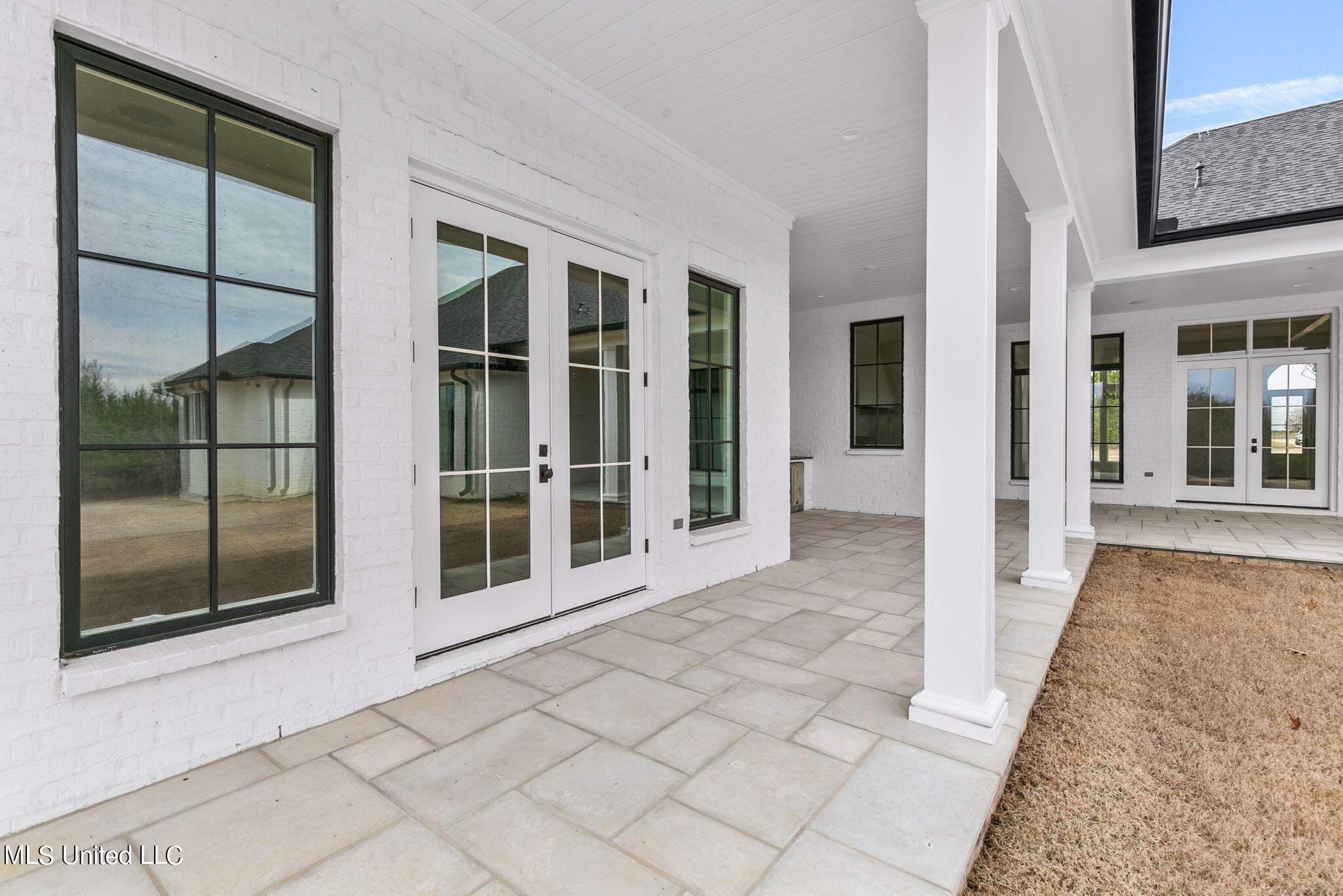 54 Windermere Boulevard Property Photo 110