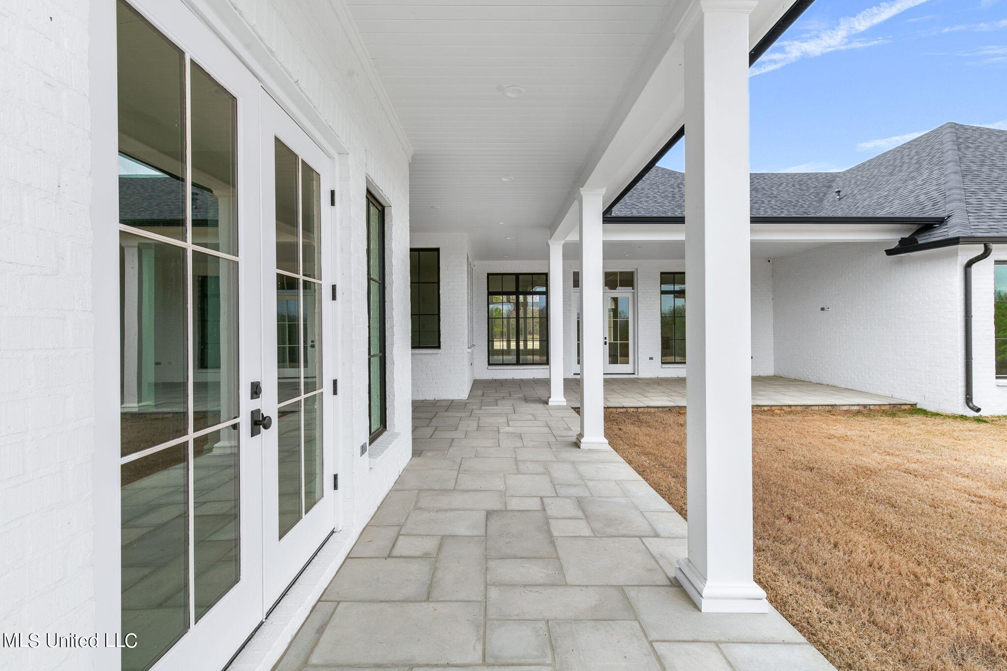 54 Windermere Boulevard Property Photo 111