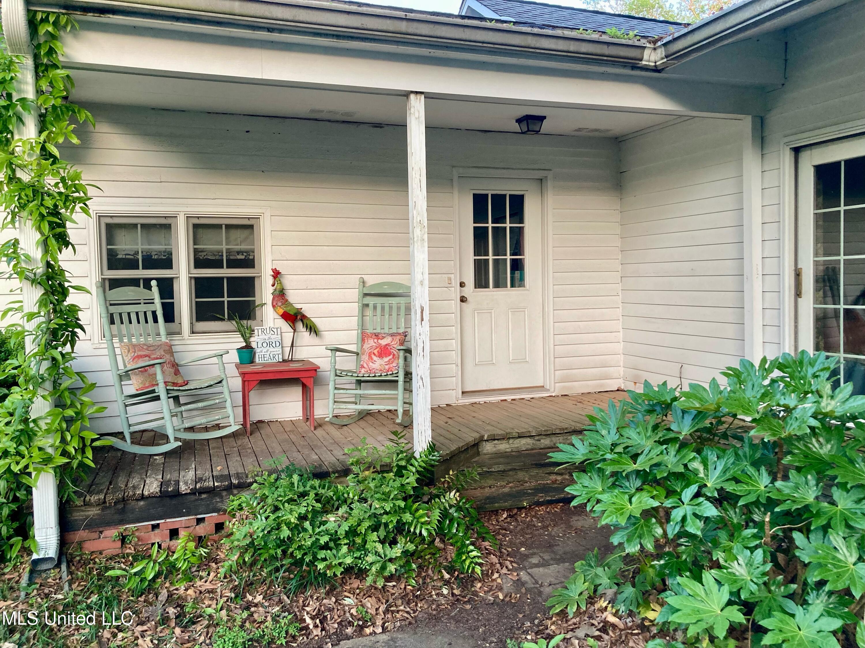 1003 Grant Avenue Property Photo 29
