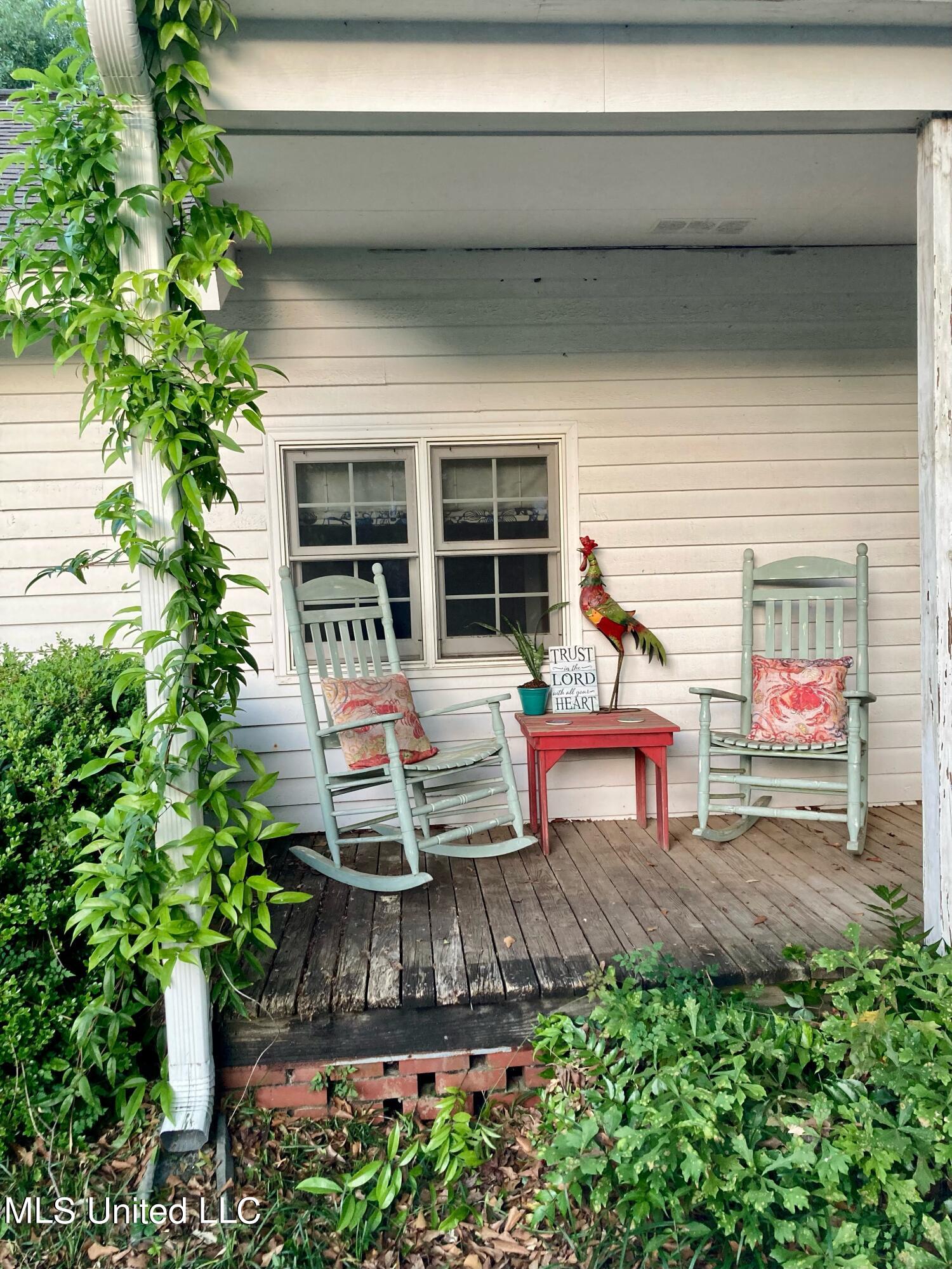 1003 Grant Avenue Property Photo 31