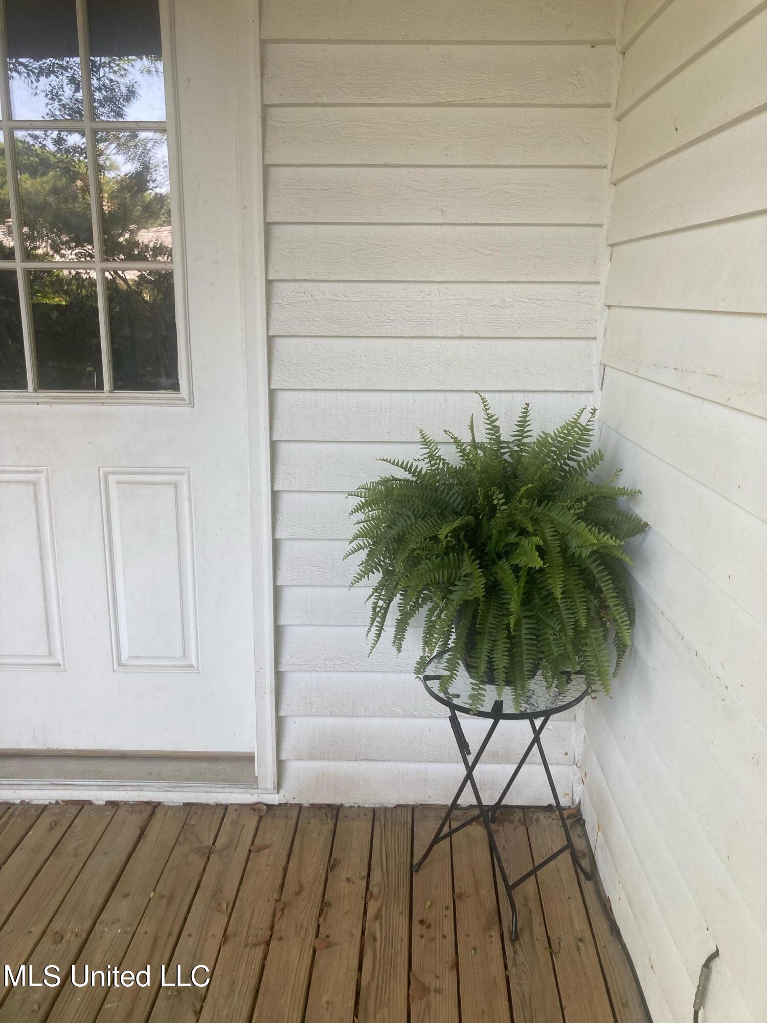 1003 Grant Avenue Property Photo 34
