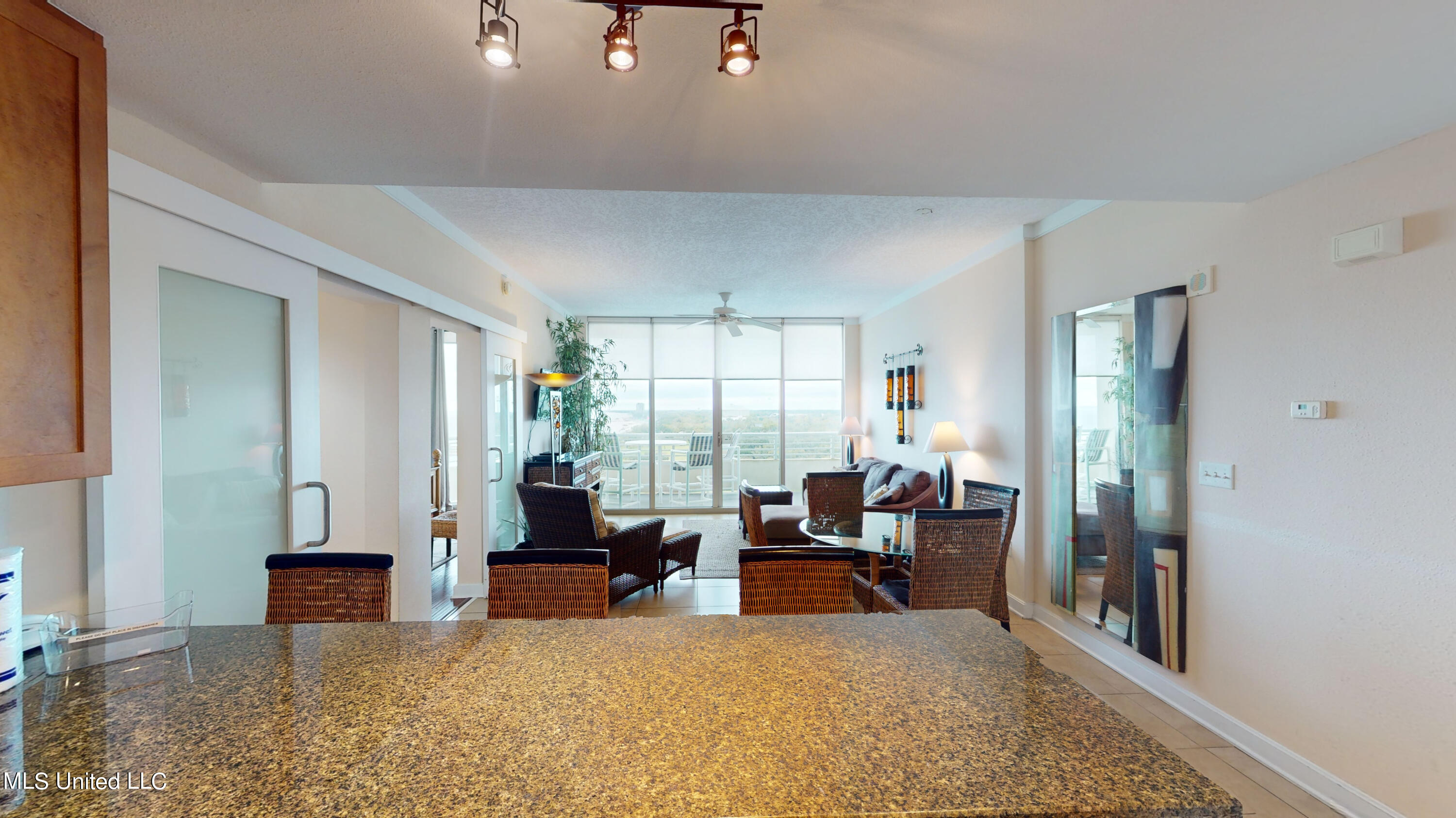 2060 Beach Boulevard Property Photo 5