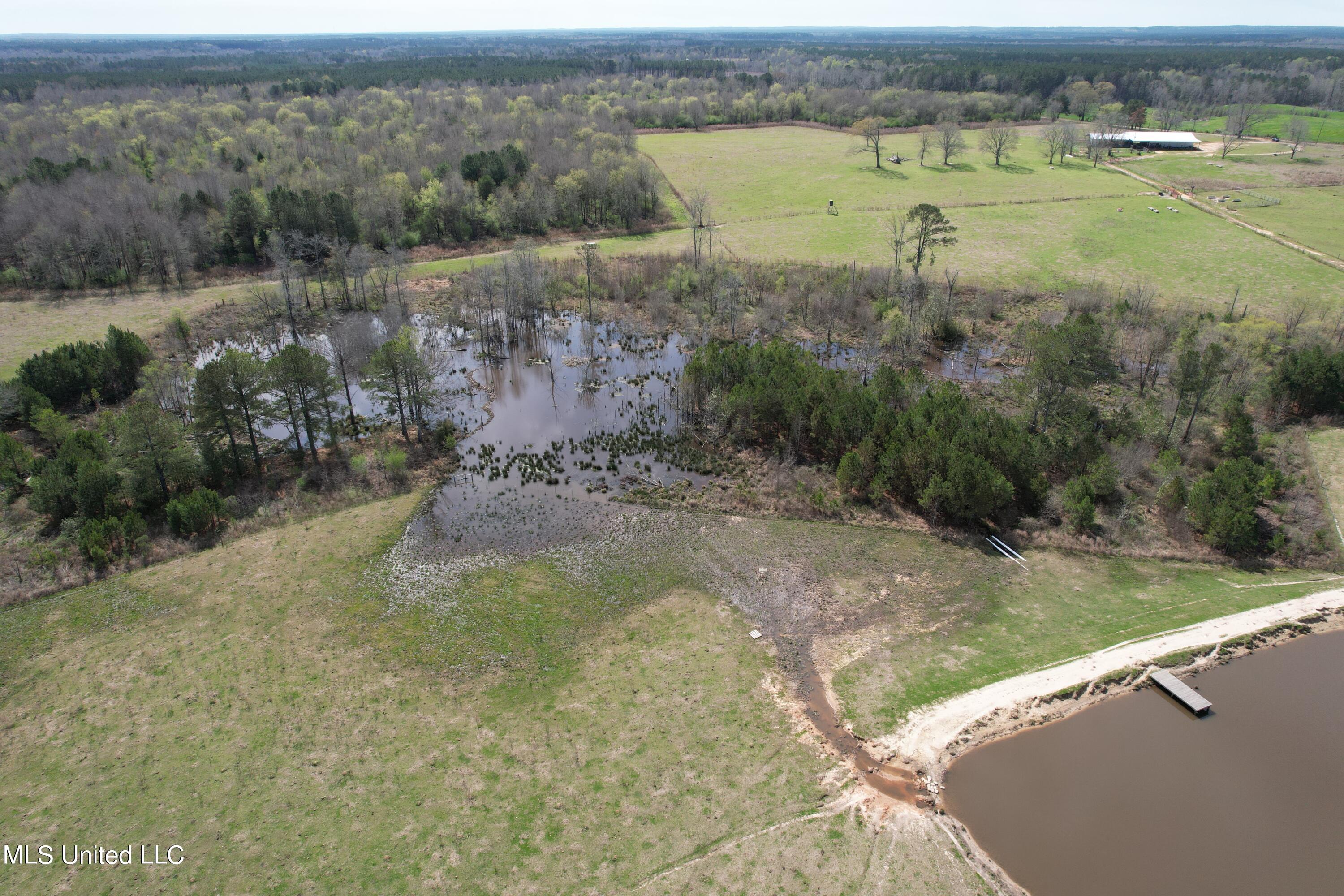 107 Co Rd 224 Property Photo 15