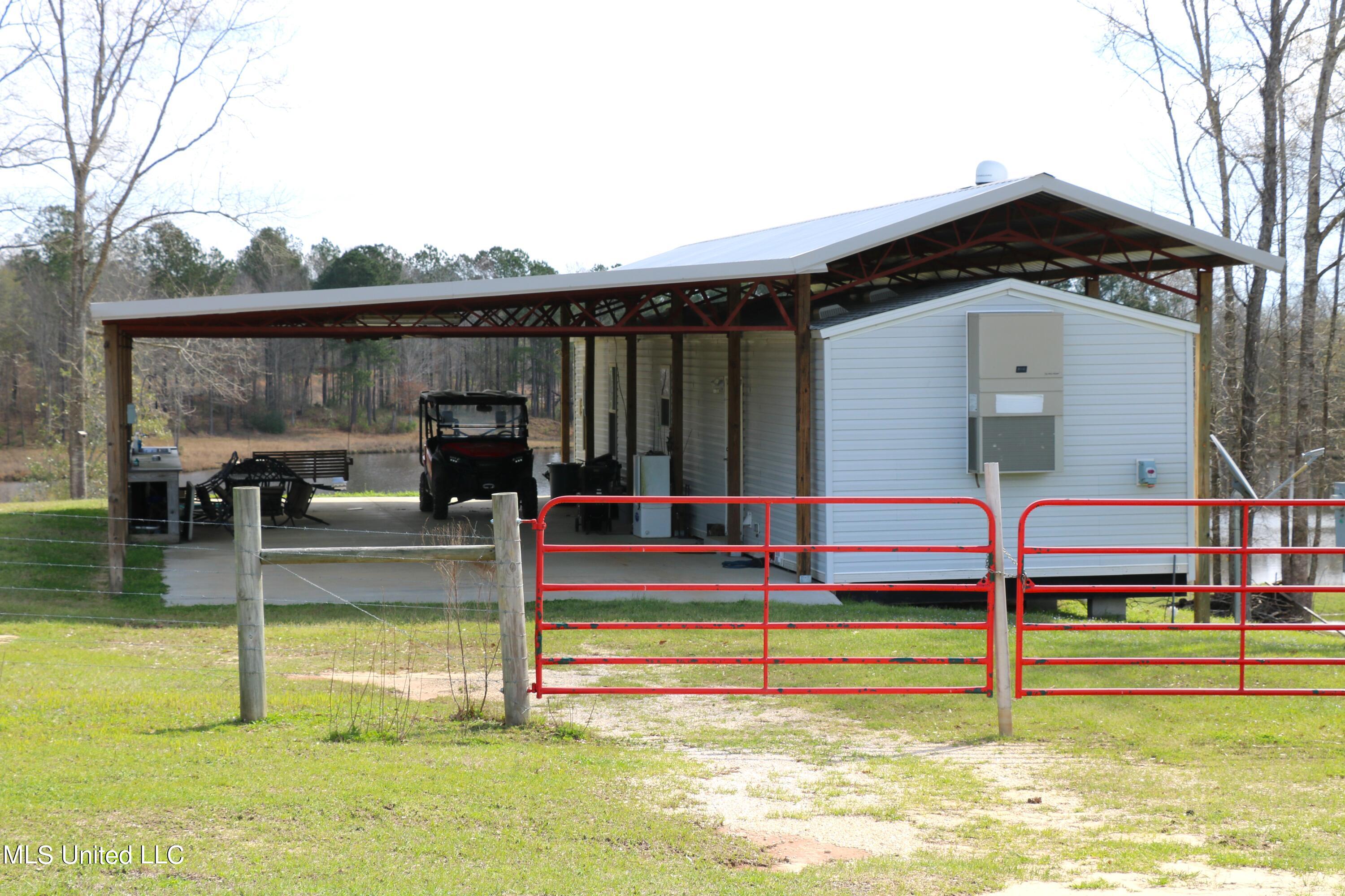 107 Co Rd 224 Property Photo 59