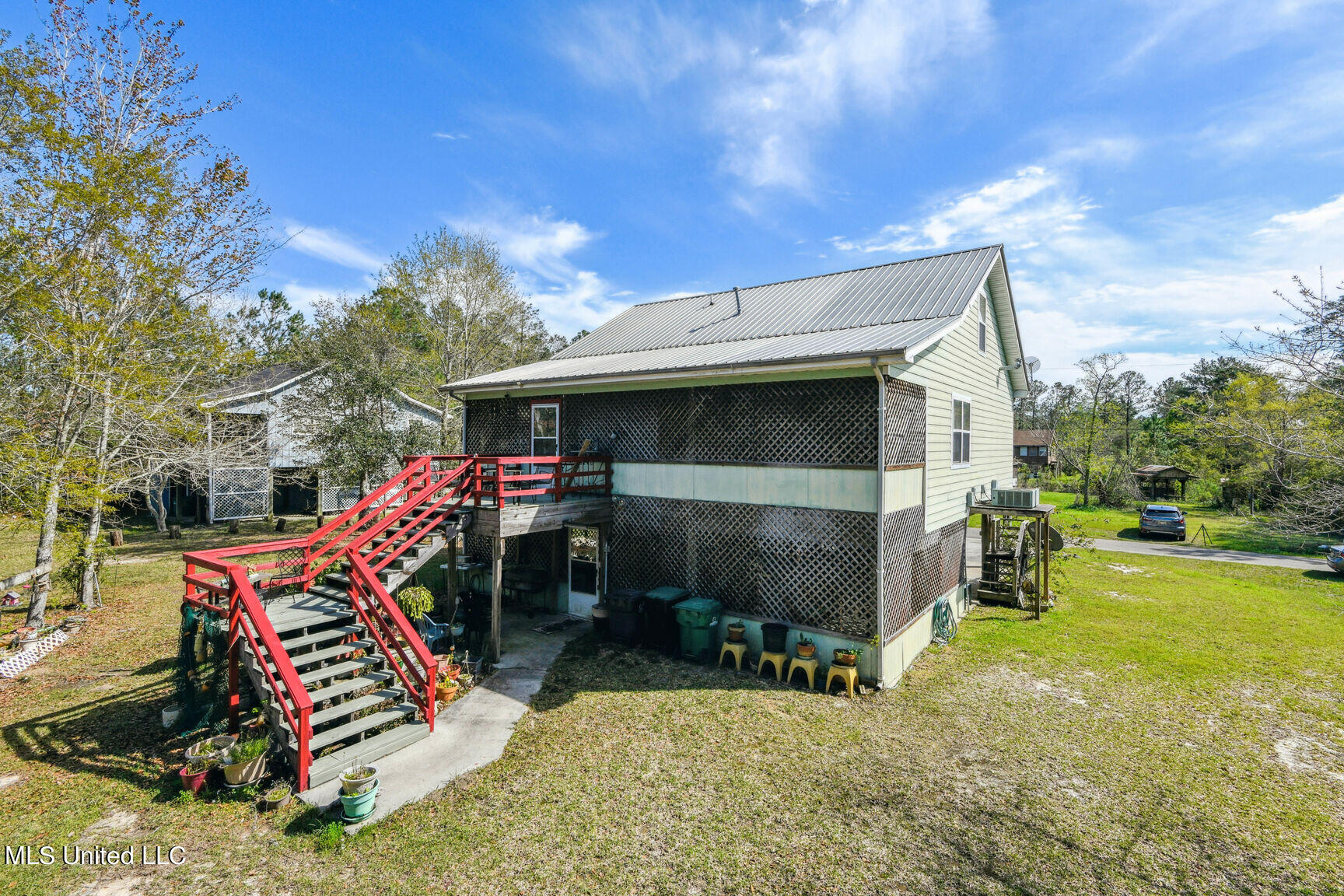 6058 3rd Street Property Photo 24