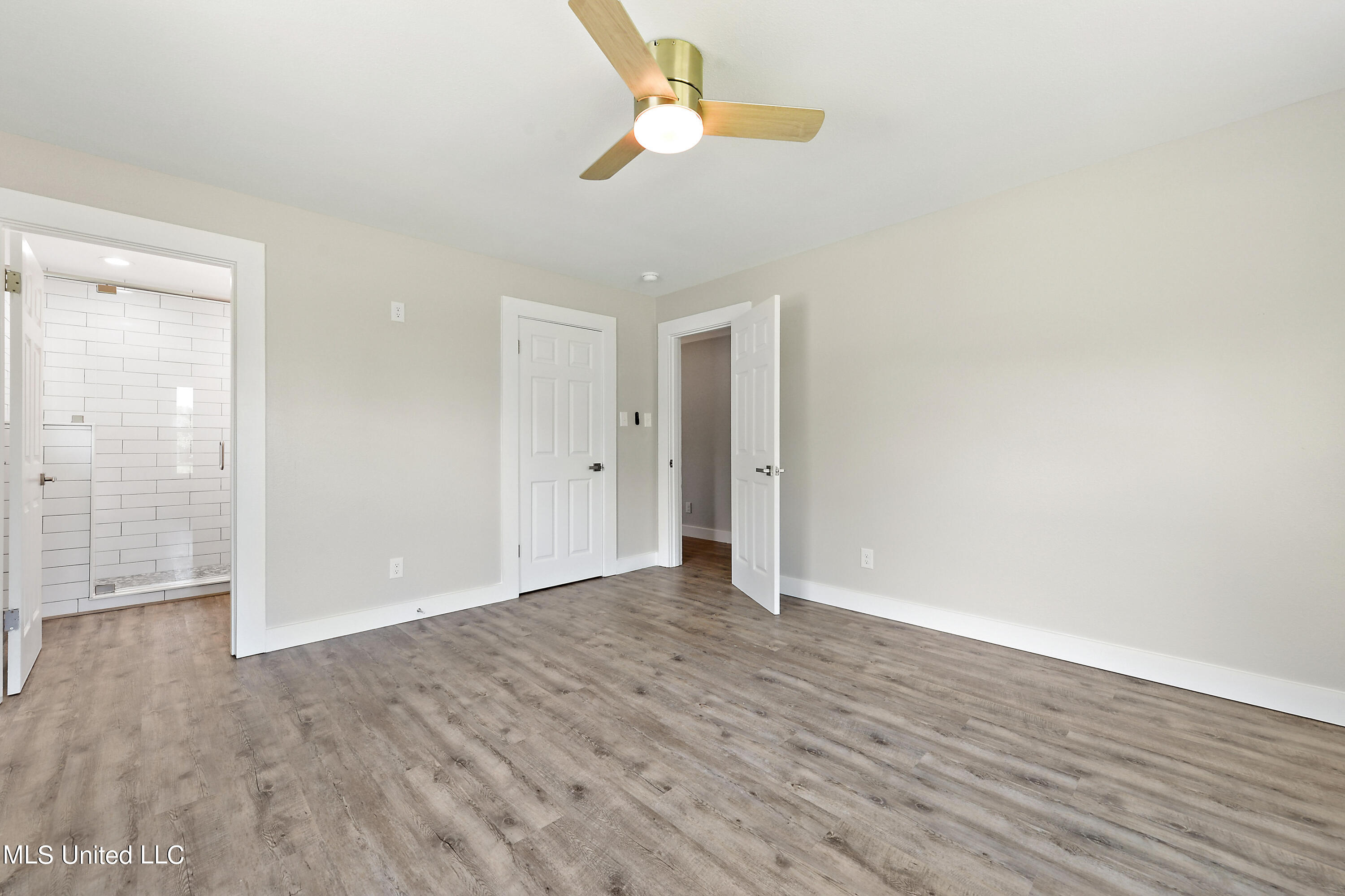 423 Ballentine Street Property Photo 16