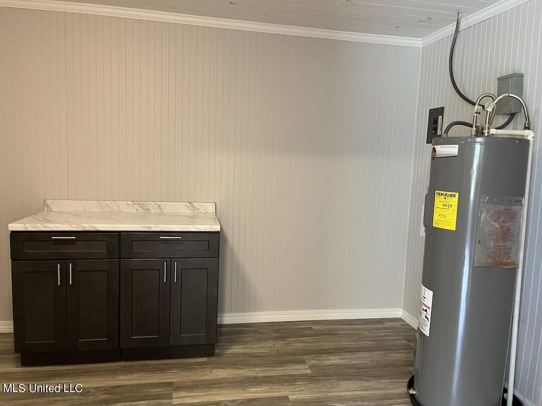 948 Clubhouse Drive Property Photo 12