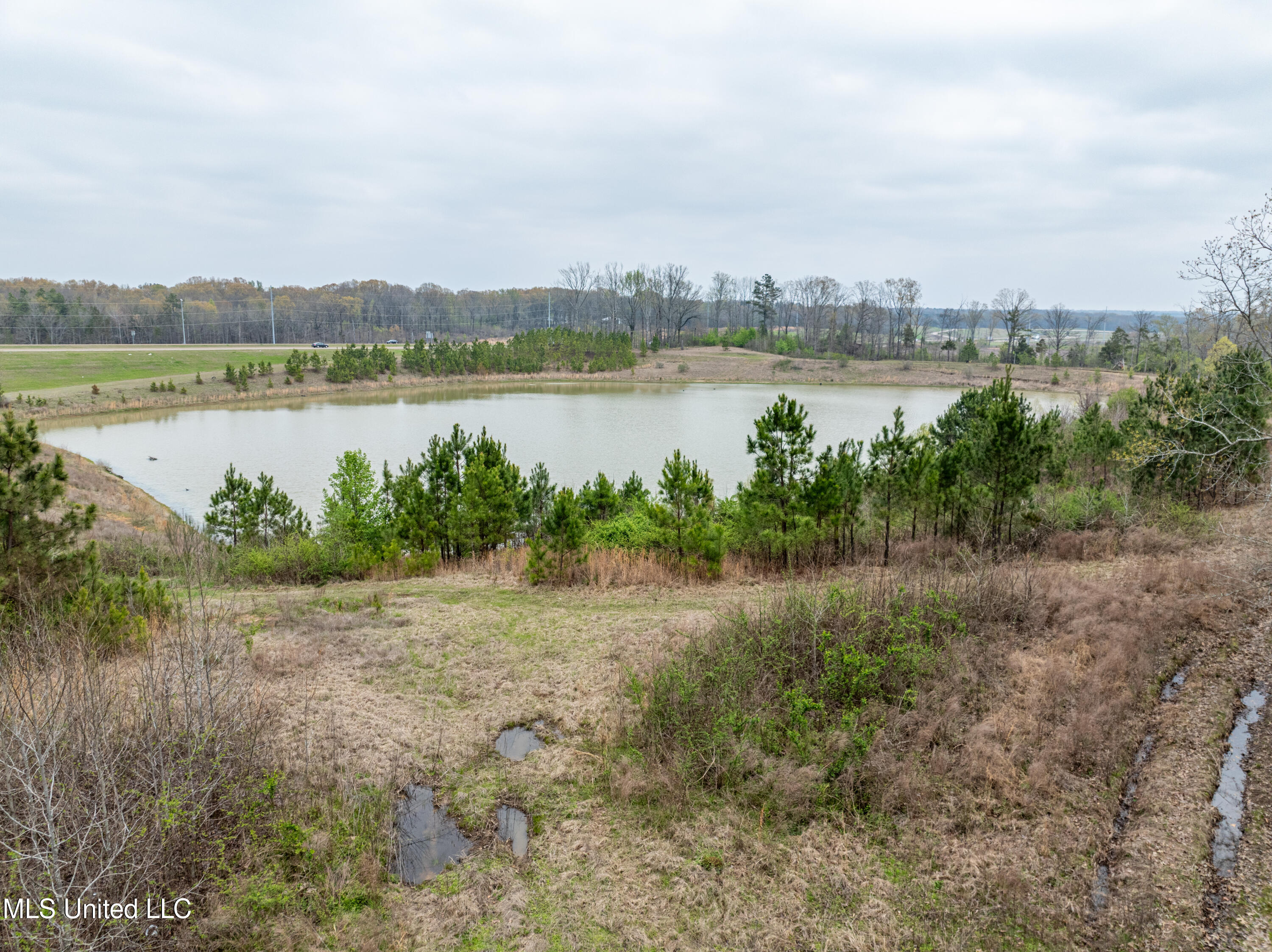 560 N Malone Property Photo 1