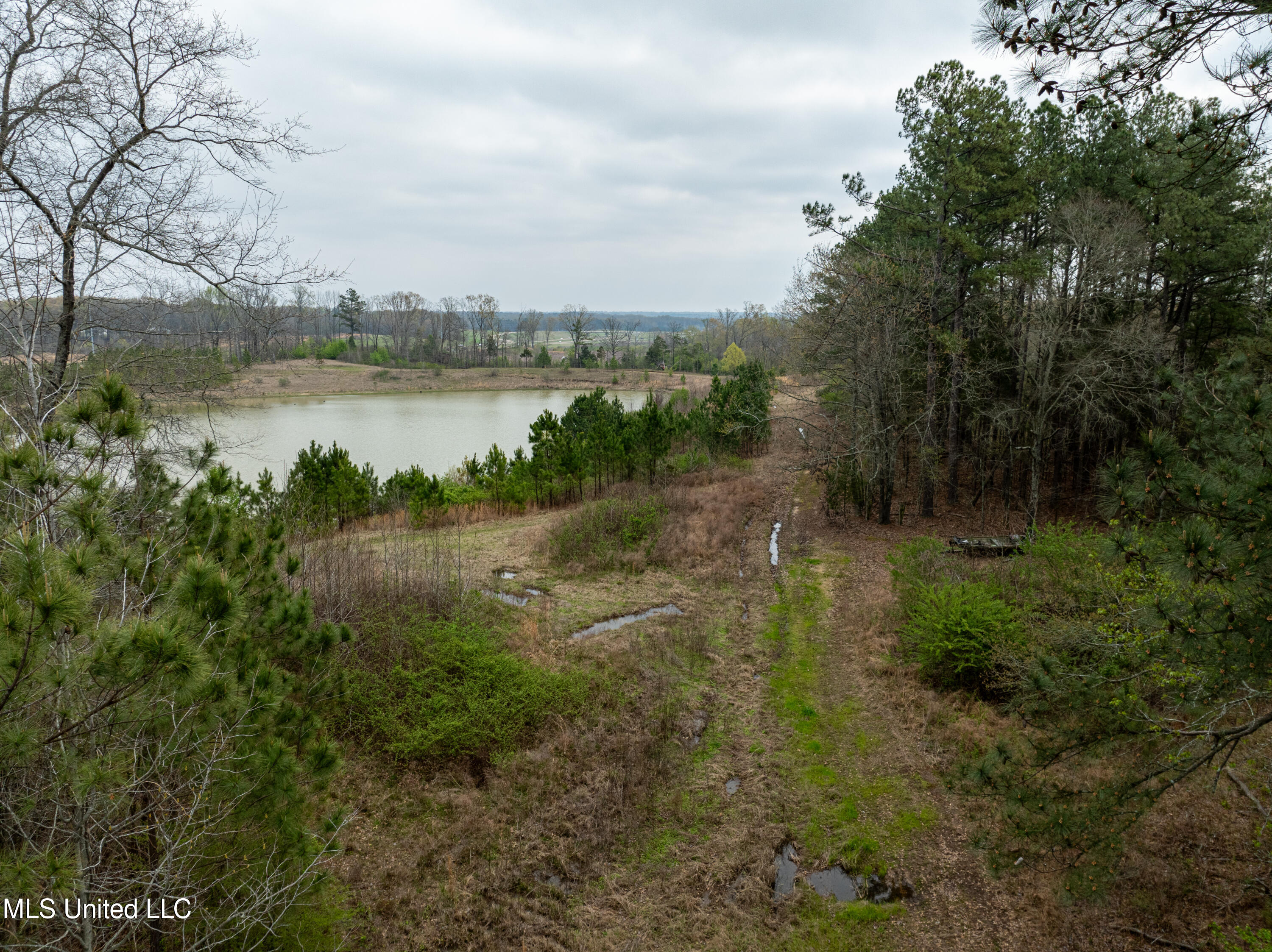 560 N Malone Property Photo 10