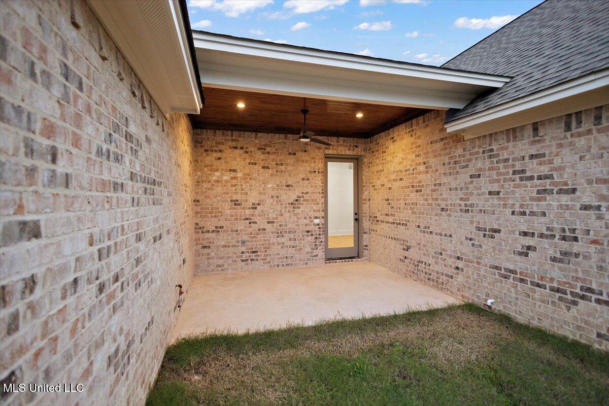 215 Bronson Bend Property Photo 35